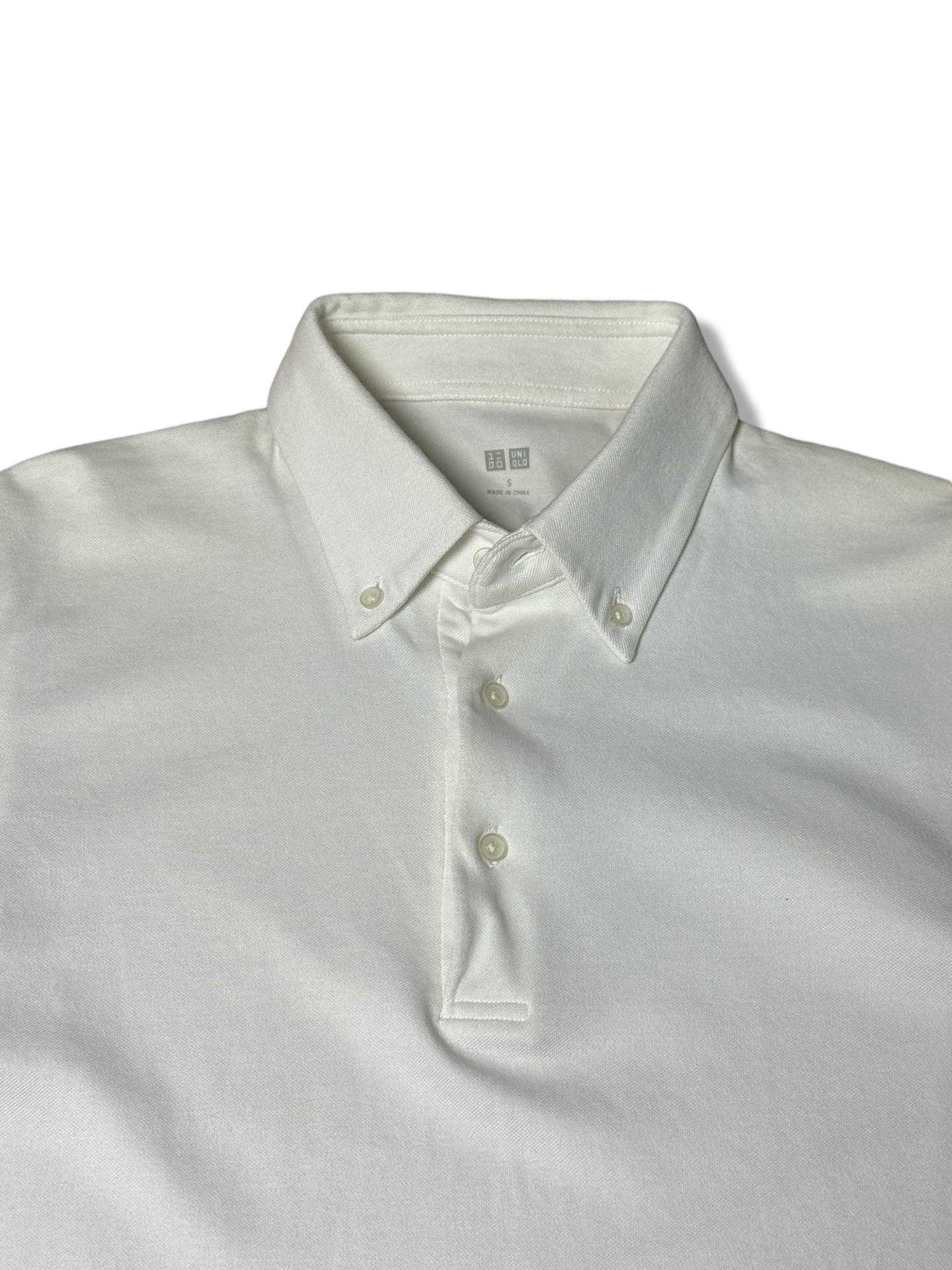 Uniqlo Buttoned Down Polo (Small)