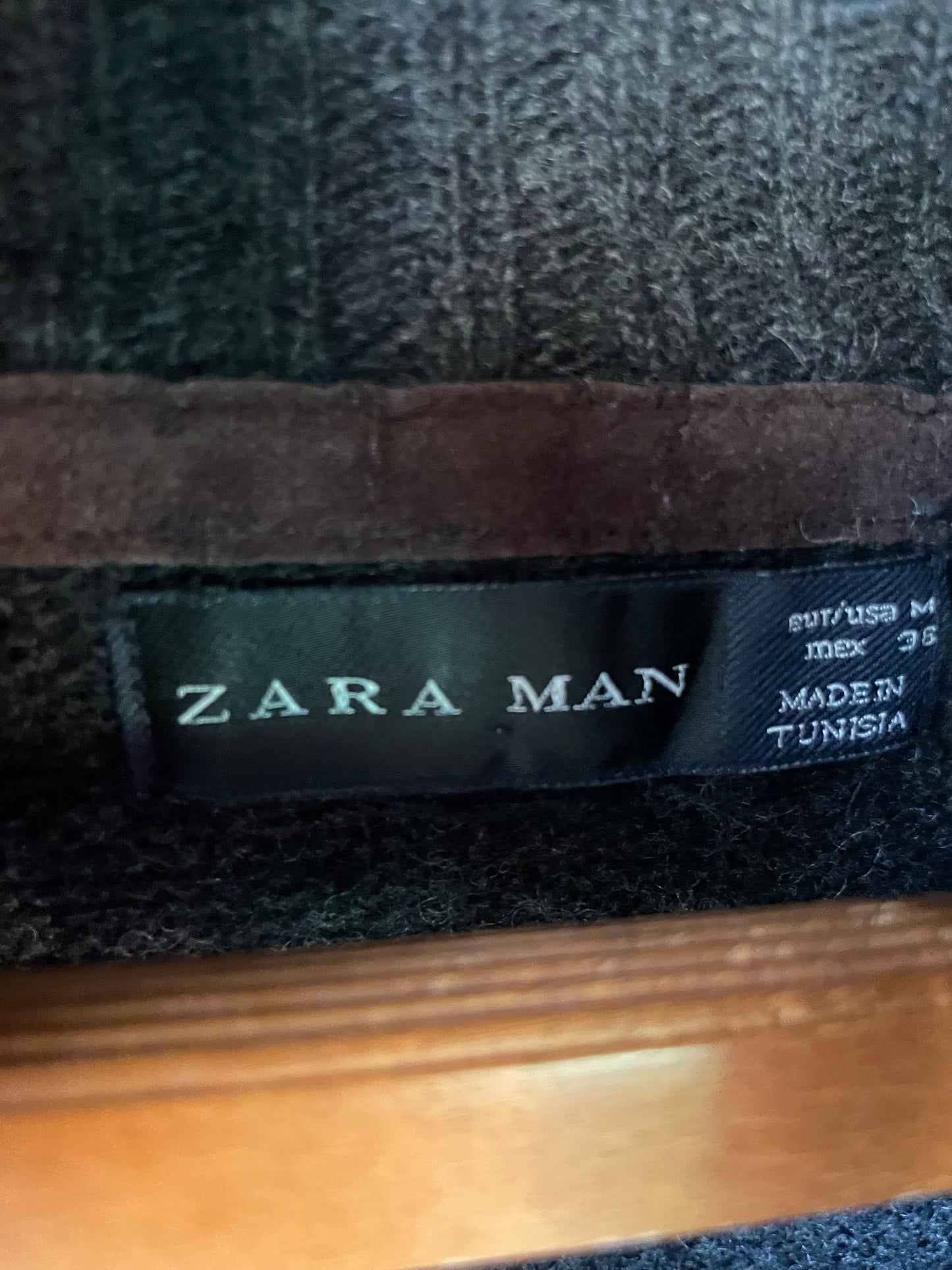 Zara Man Old Money Sweater (Medium-Large)