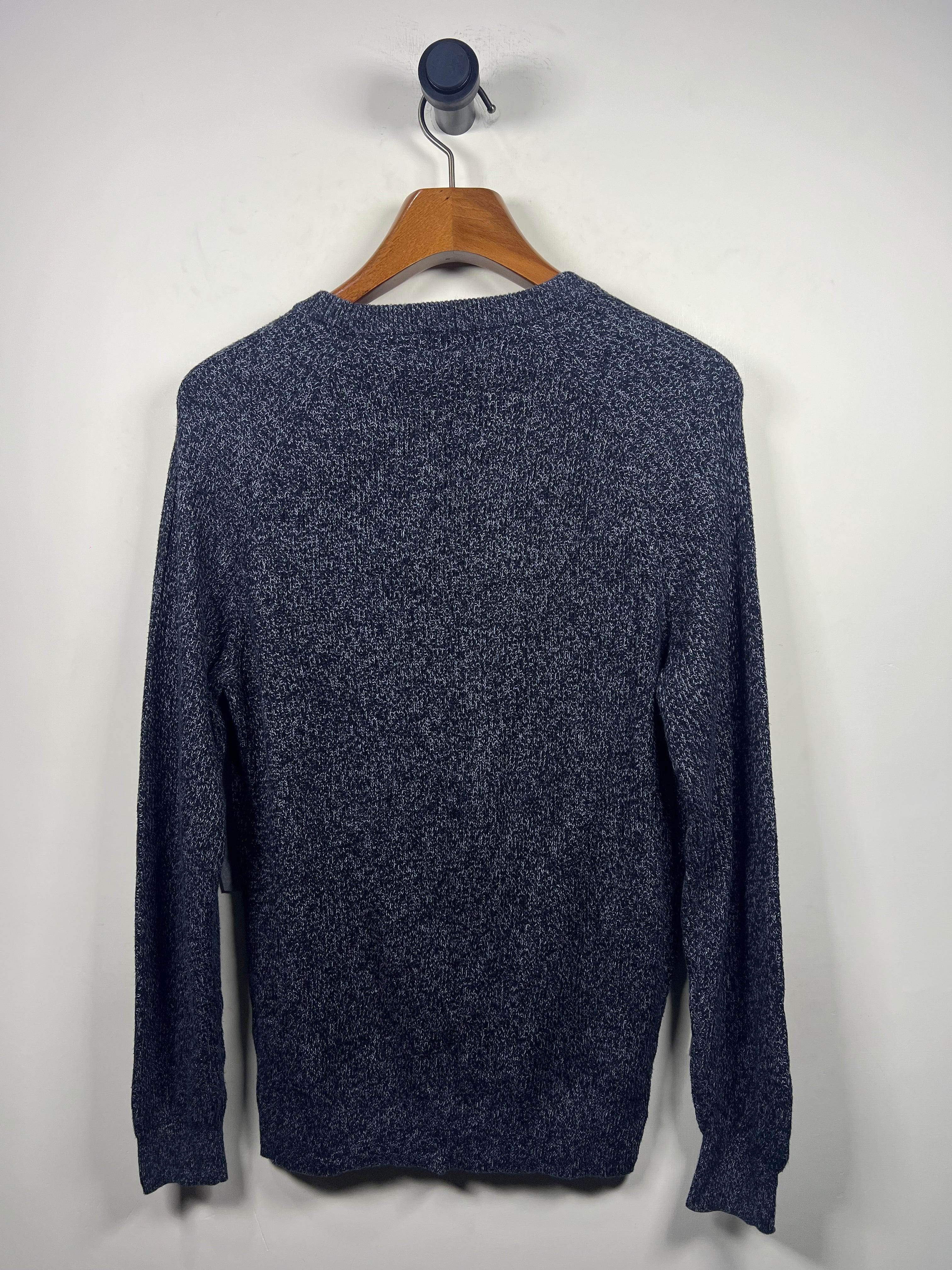 Uniqlo Sweater (Medium)
