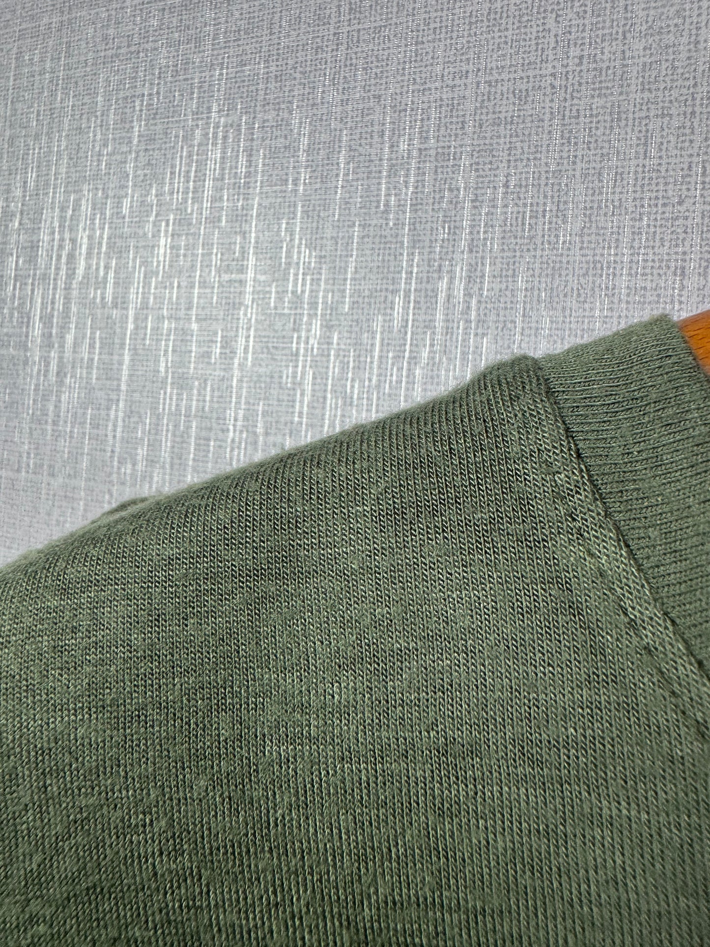 Hollister T-Shirt (Women) (Medium-Large)