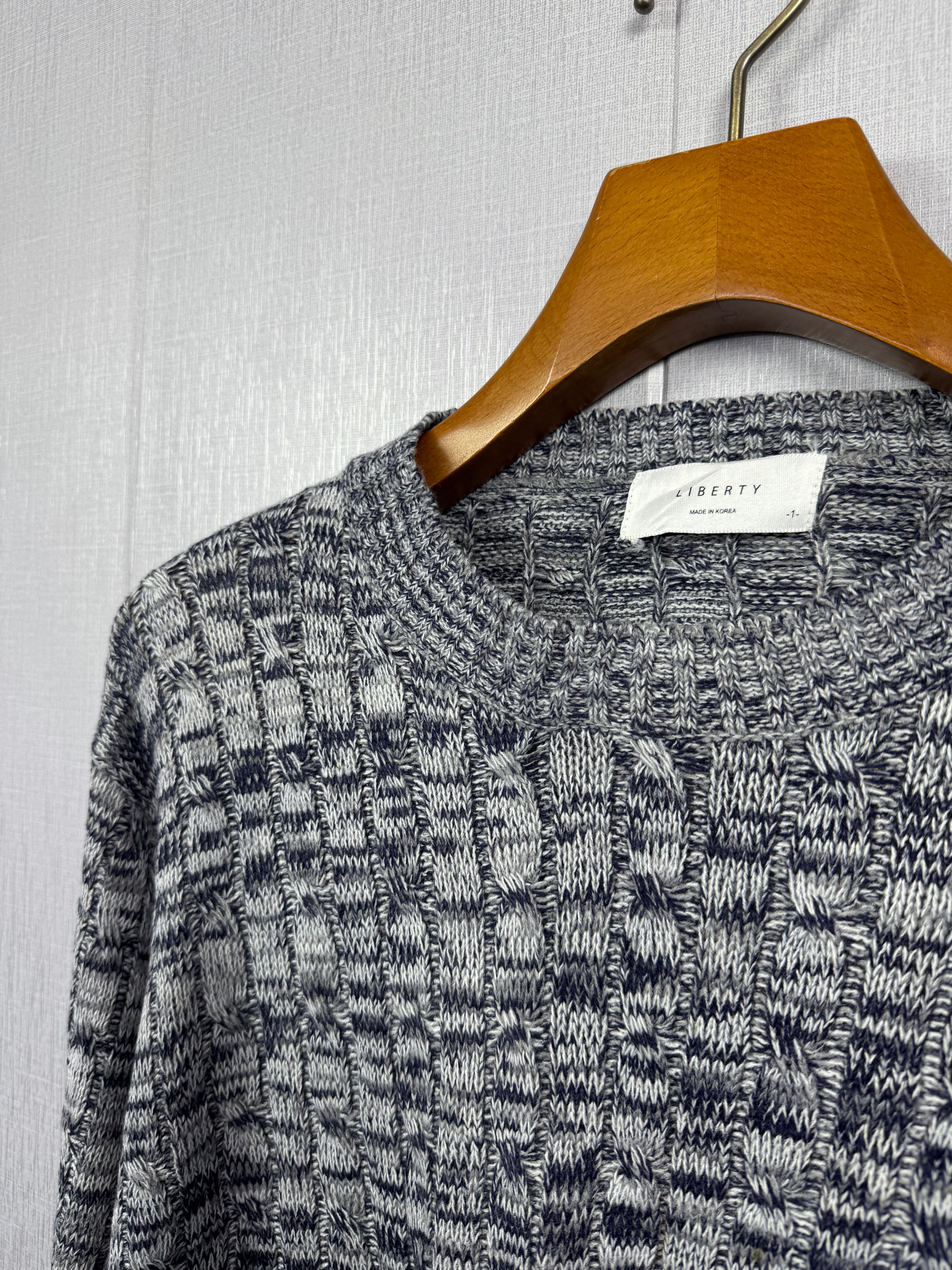 Liberty Knitted Sweater (Medium)