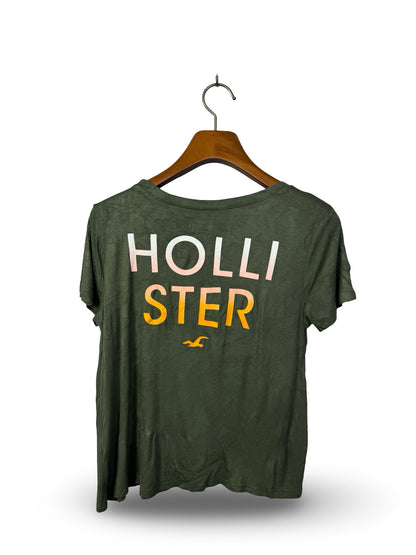 Hollister T-Shirt (Women) (Medium-Large)