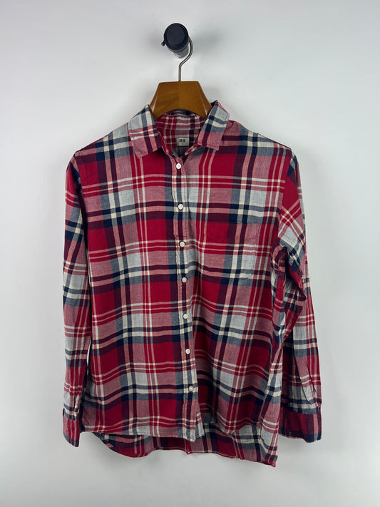 Uniqlo Shirt (Women) (Medium-Large)