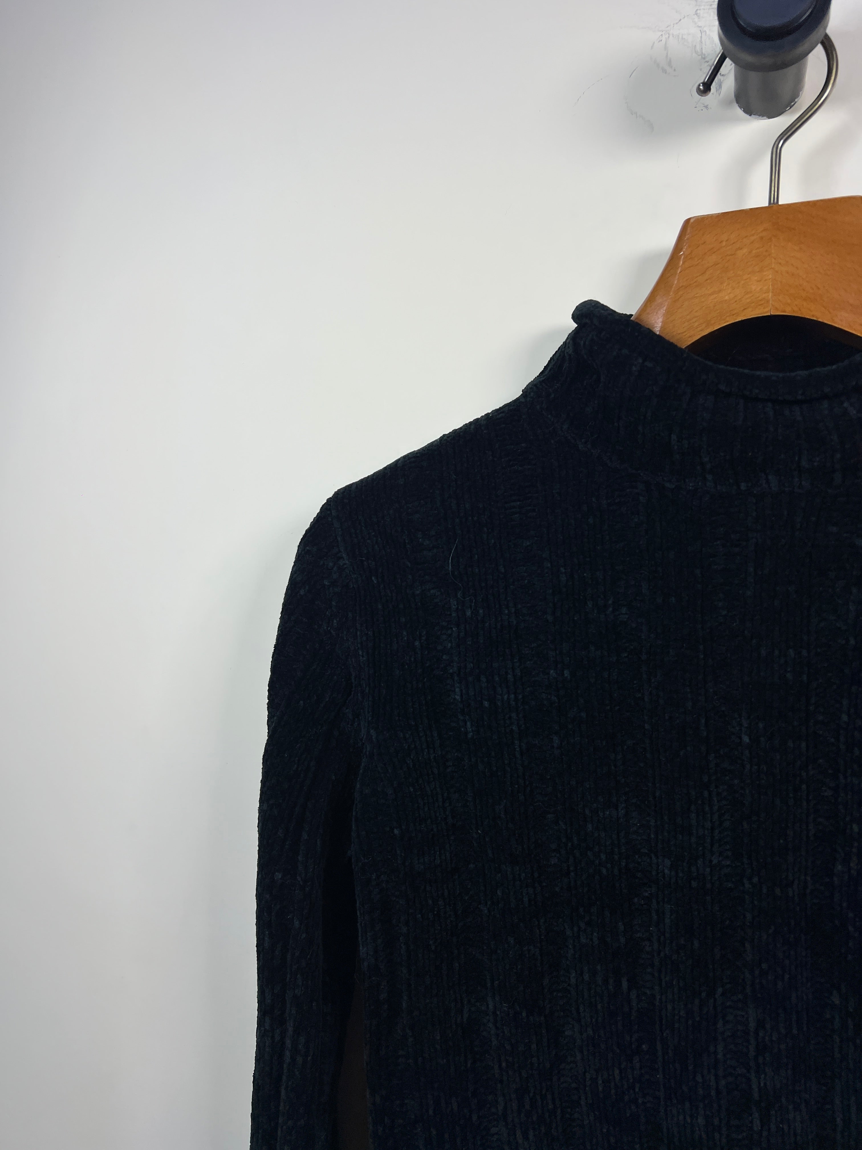 Rave Mockneck Velvet Sweater (Women) (Large/X-Large)