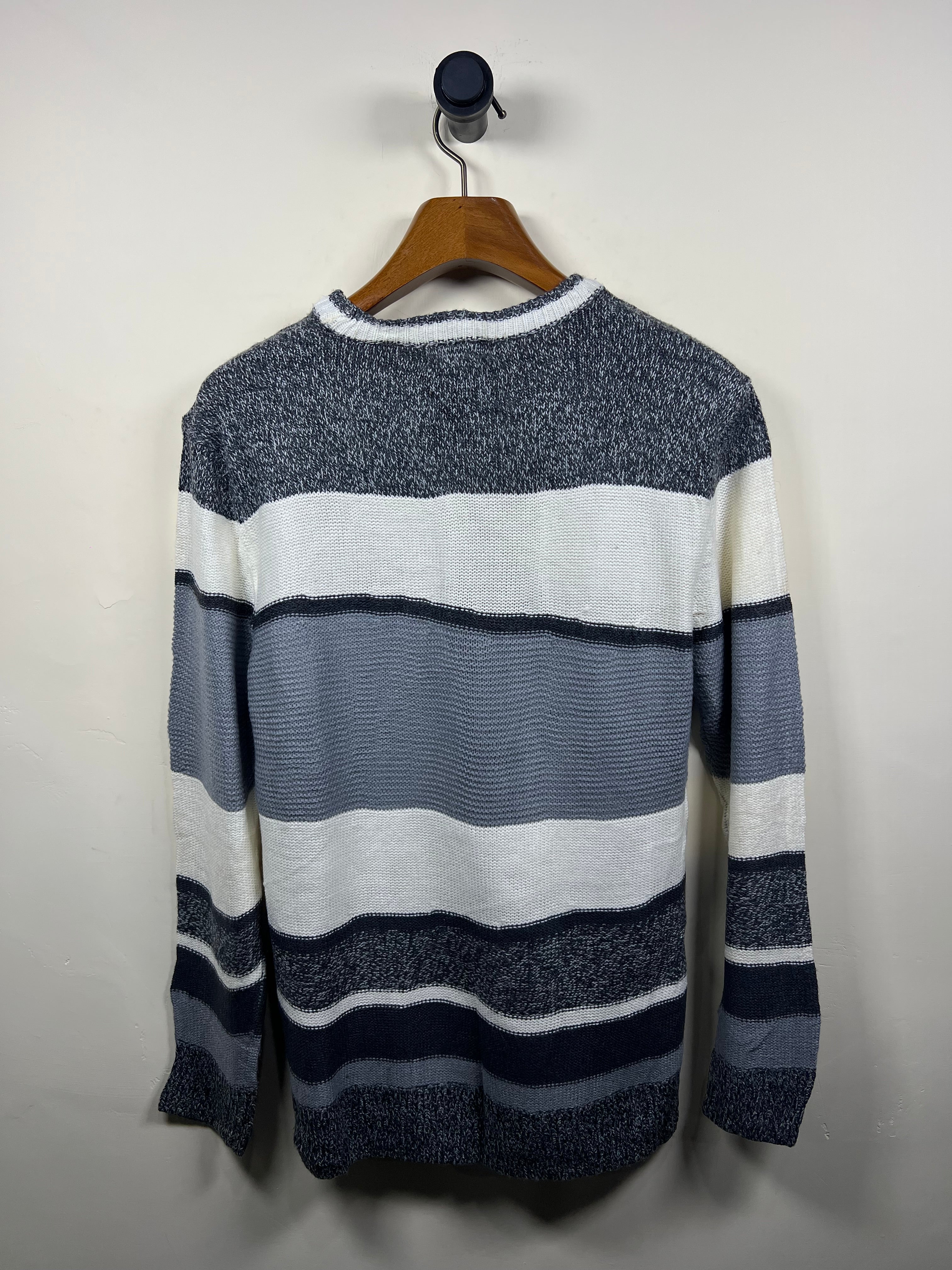 Ugiz Lambswool Knitted Sweater (Medium)