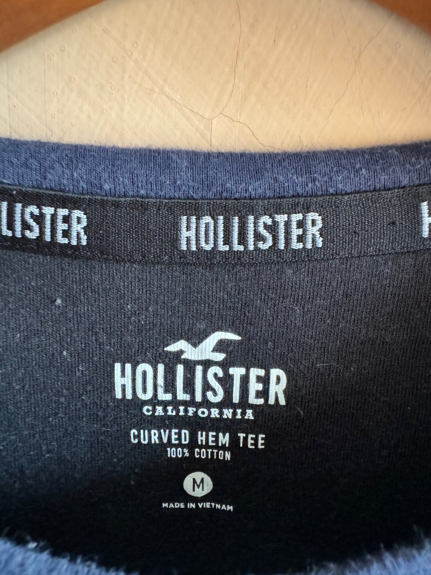 Hollister Shirt (Small-Medium)