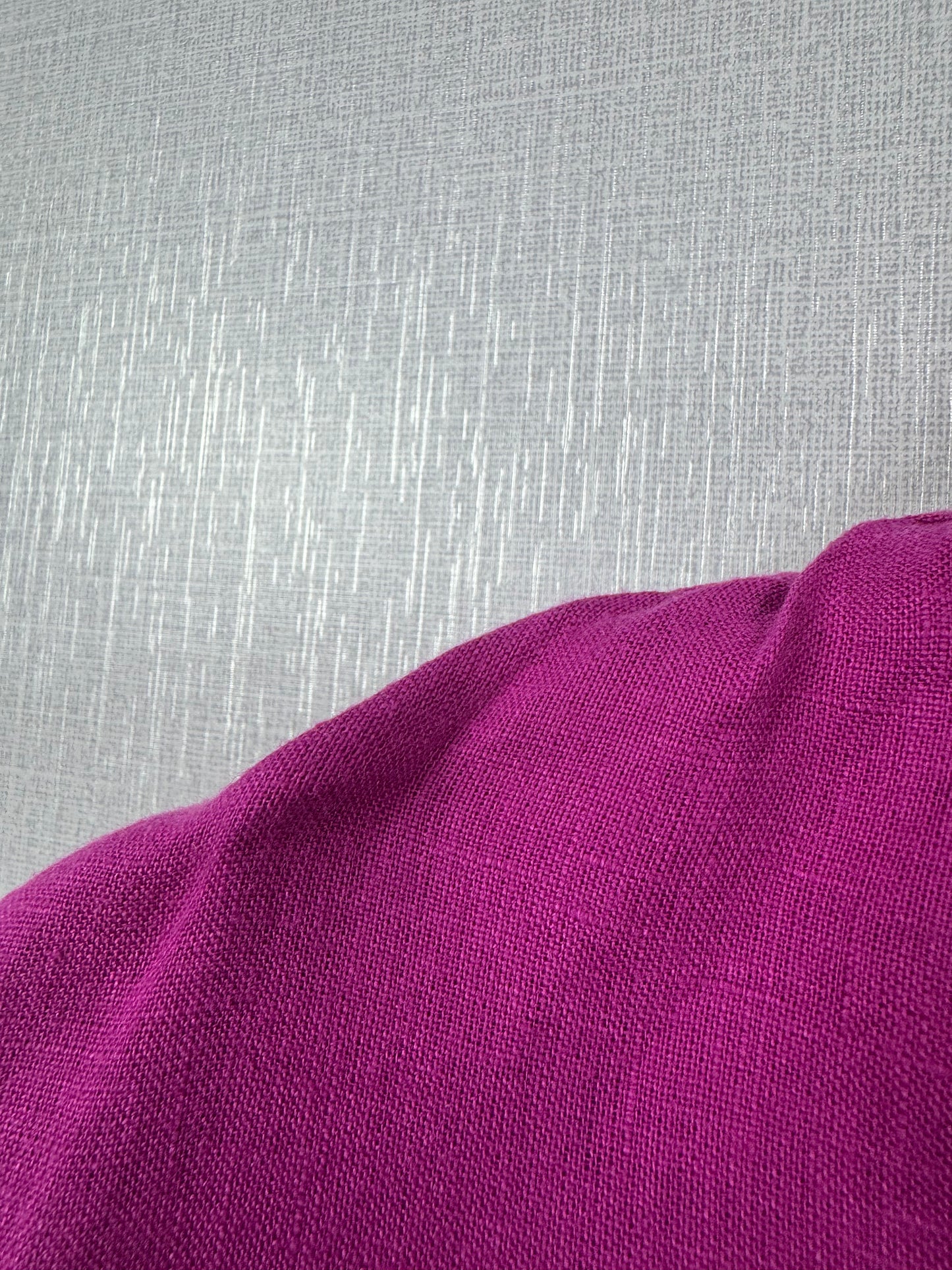 Linen Shirt (Women) (Small-Medium)