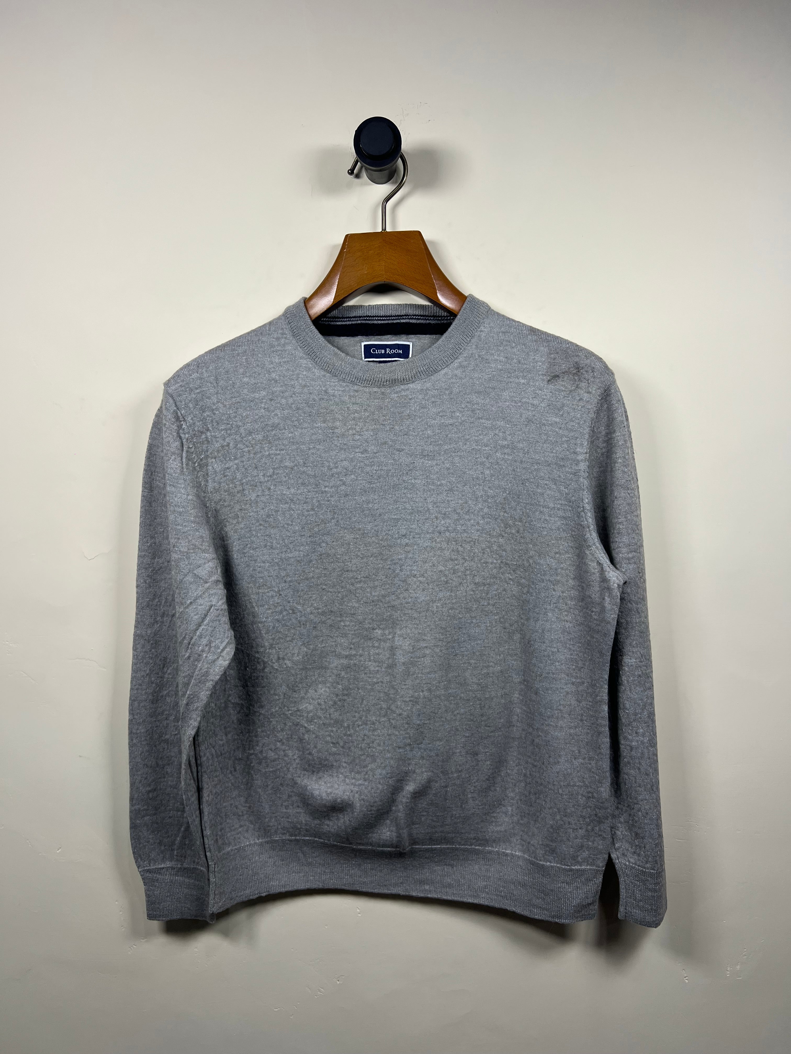Club Room Sweater (Medium)