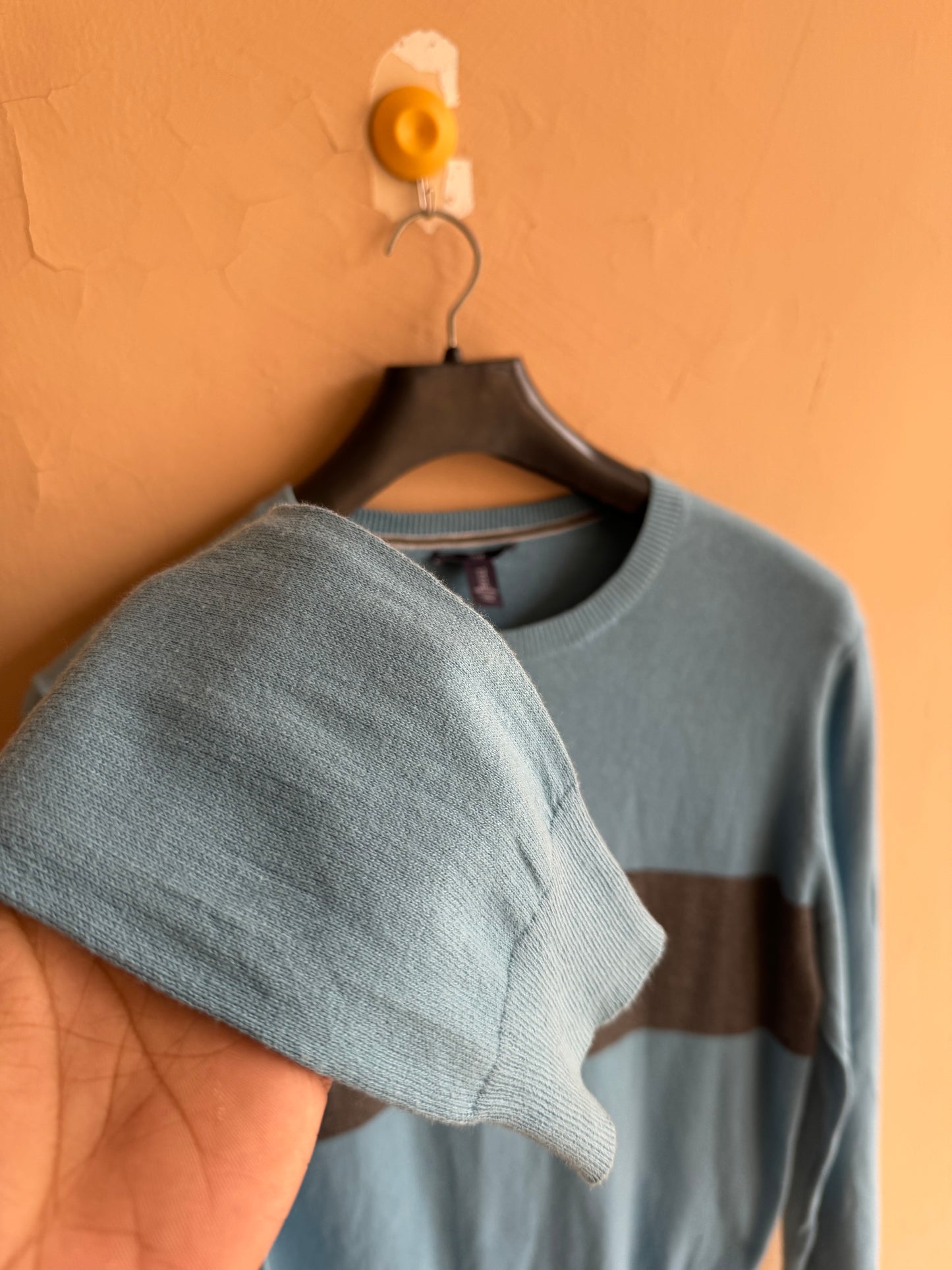 Gap Wool Sweater (Small-Medium)