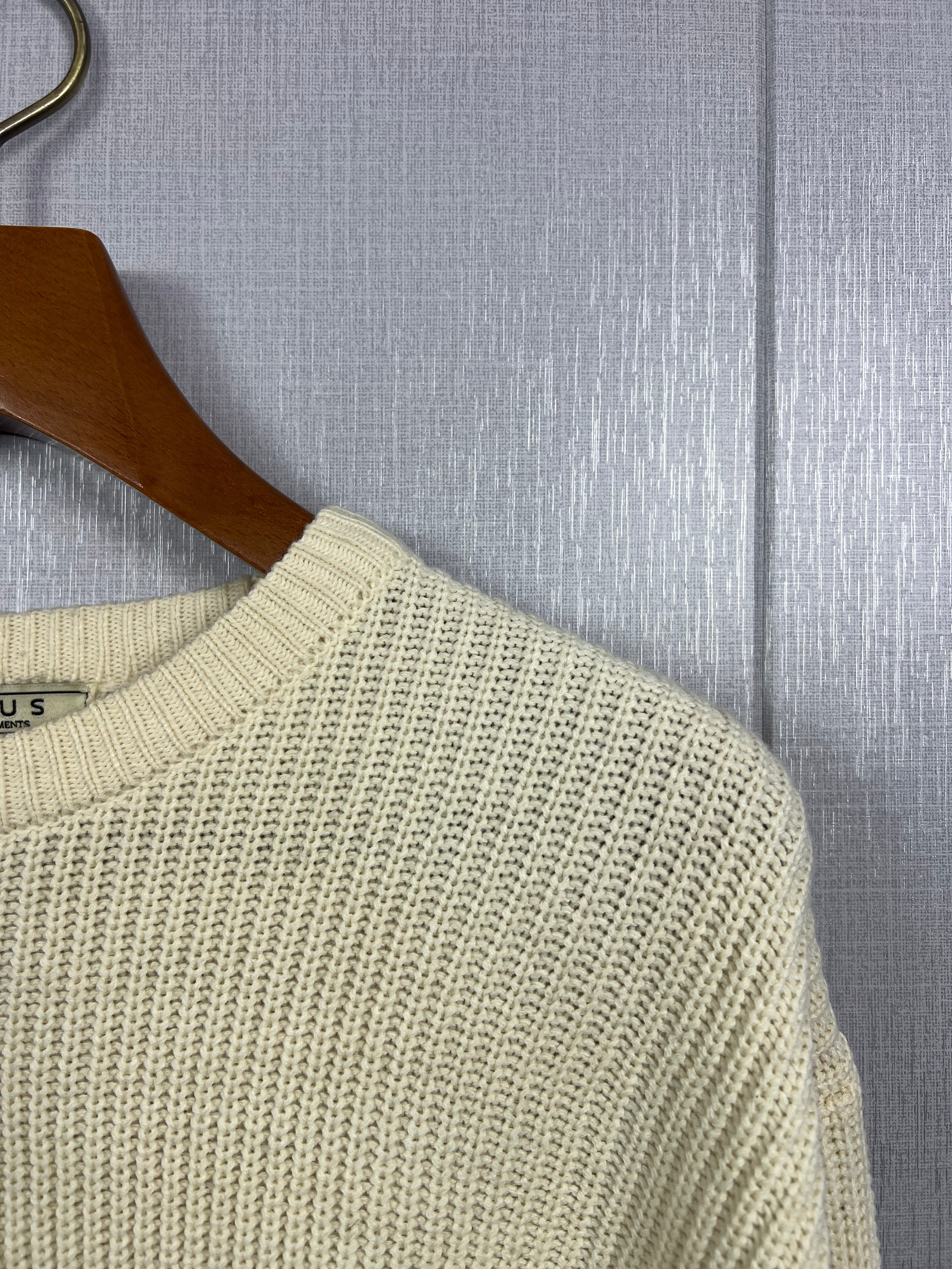 Lotus Knitted Sweater (Large)