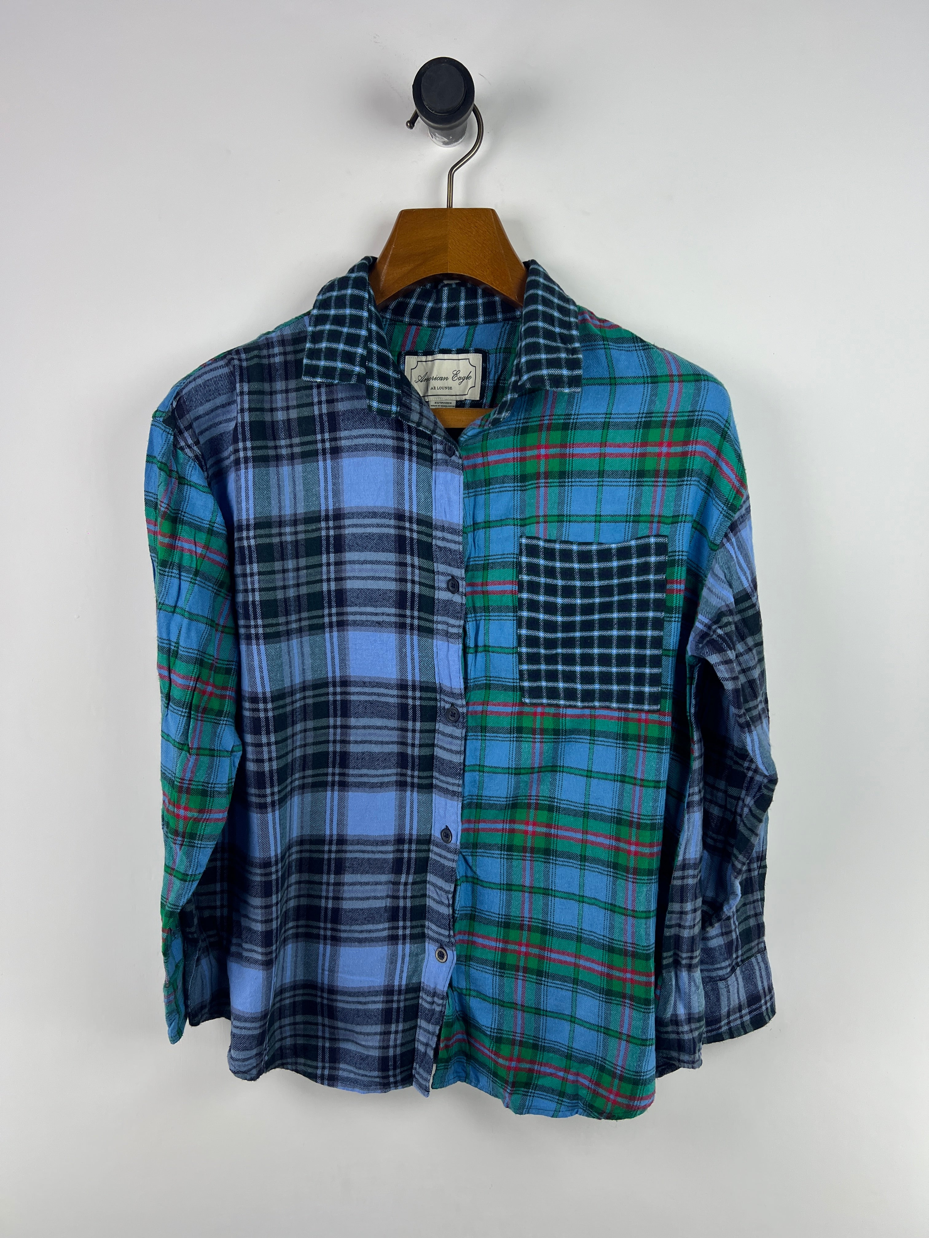 American Eagle Shirt (Women) (Large/X-Large)