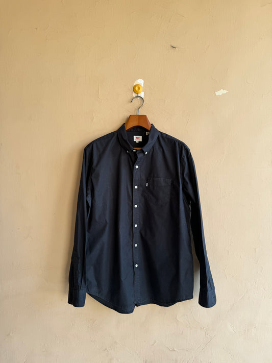 Levis Buttoned Down Shirt (X-Large)