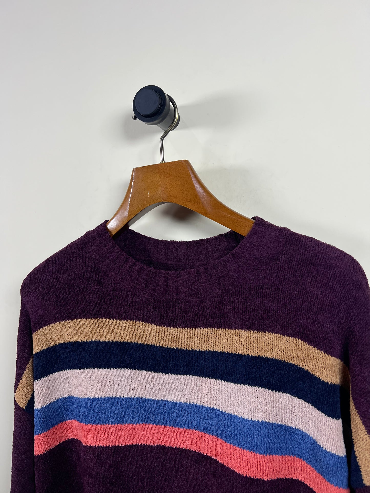 American Eagle Velvet Sweater (Women) (X-Large)