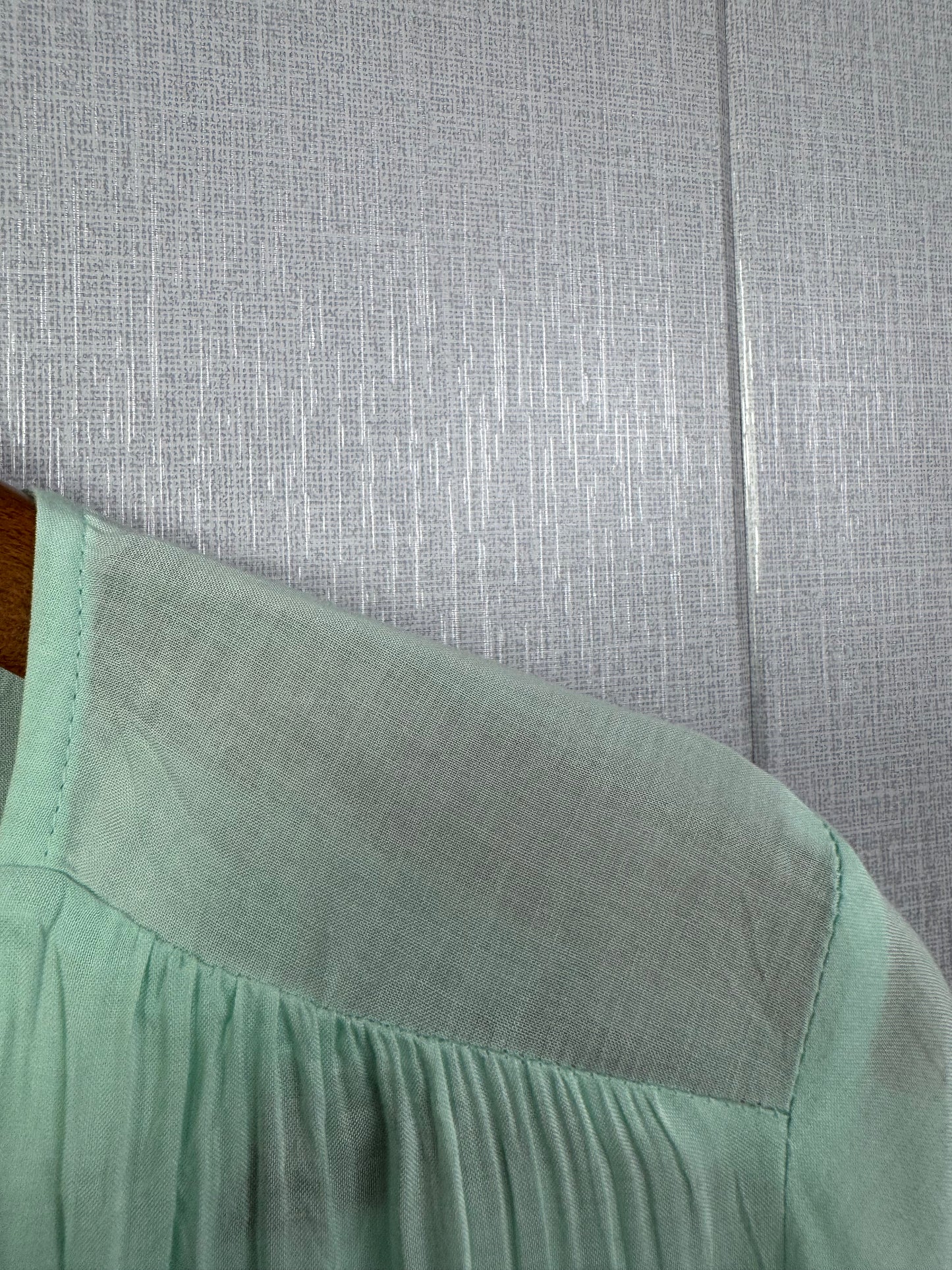 Atmosphere Blouse (Women) (Medium-Large)