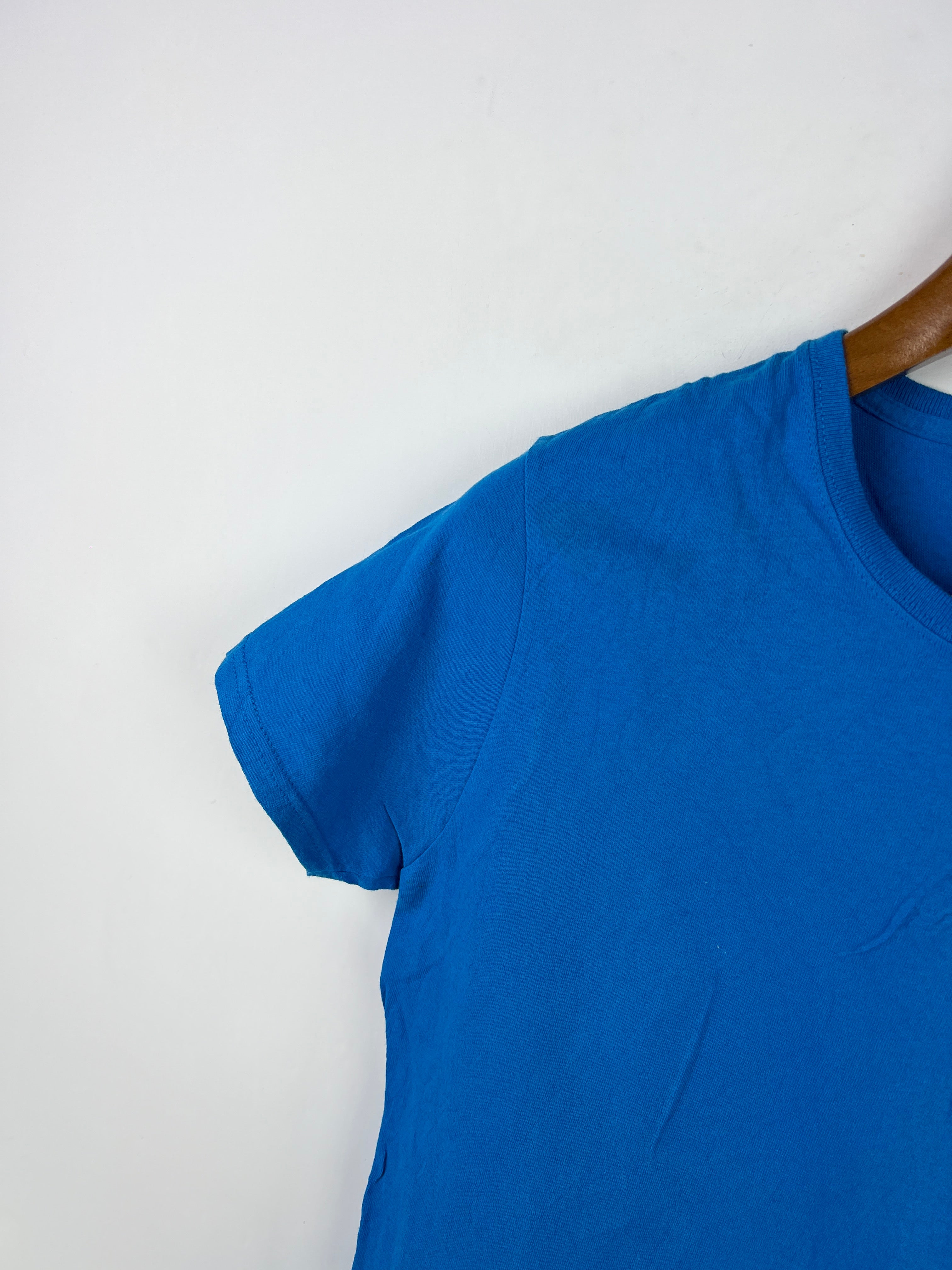 Gilden T-Shirt (Women) (Medium)