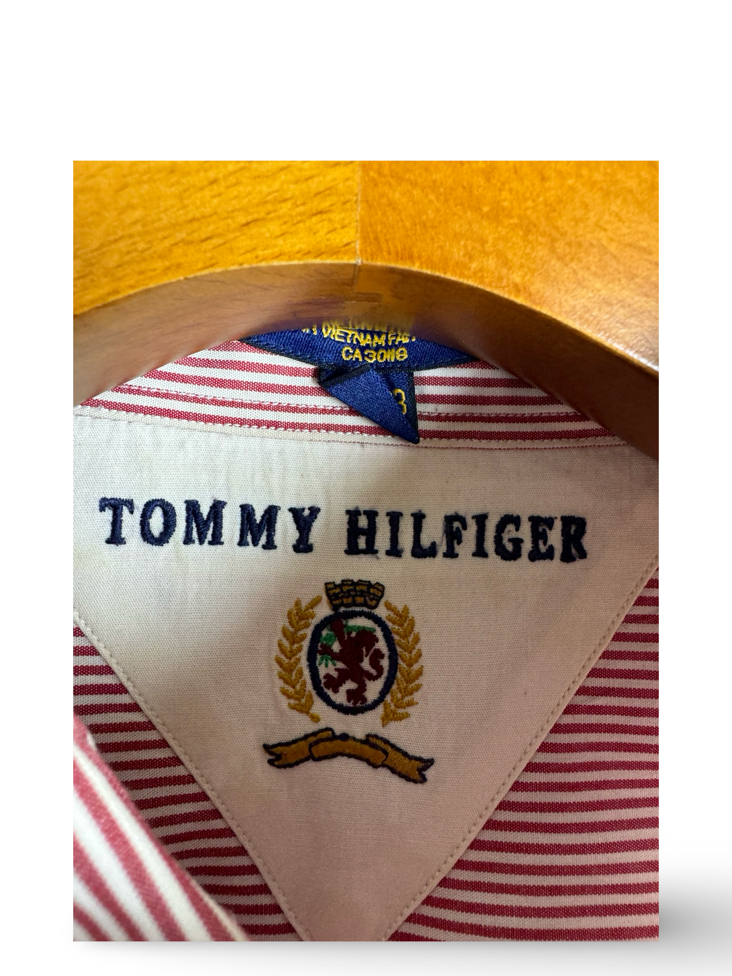 Tommy Hilfiger Buttoned Down Casual Shirt (X-Large)