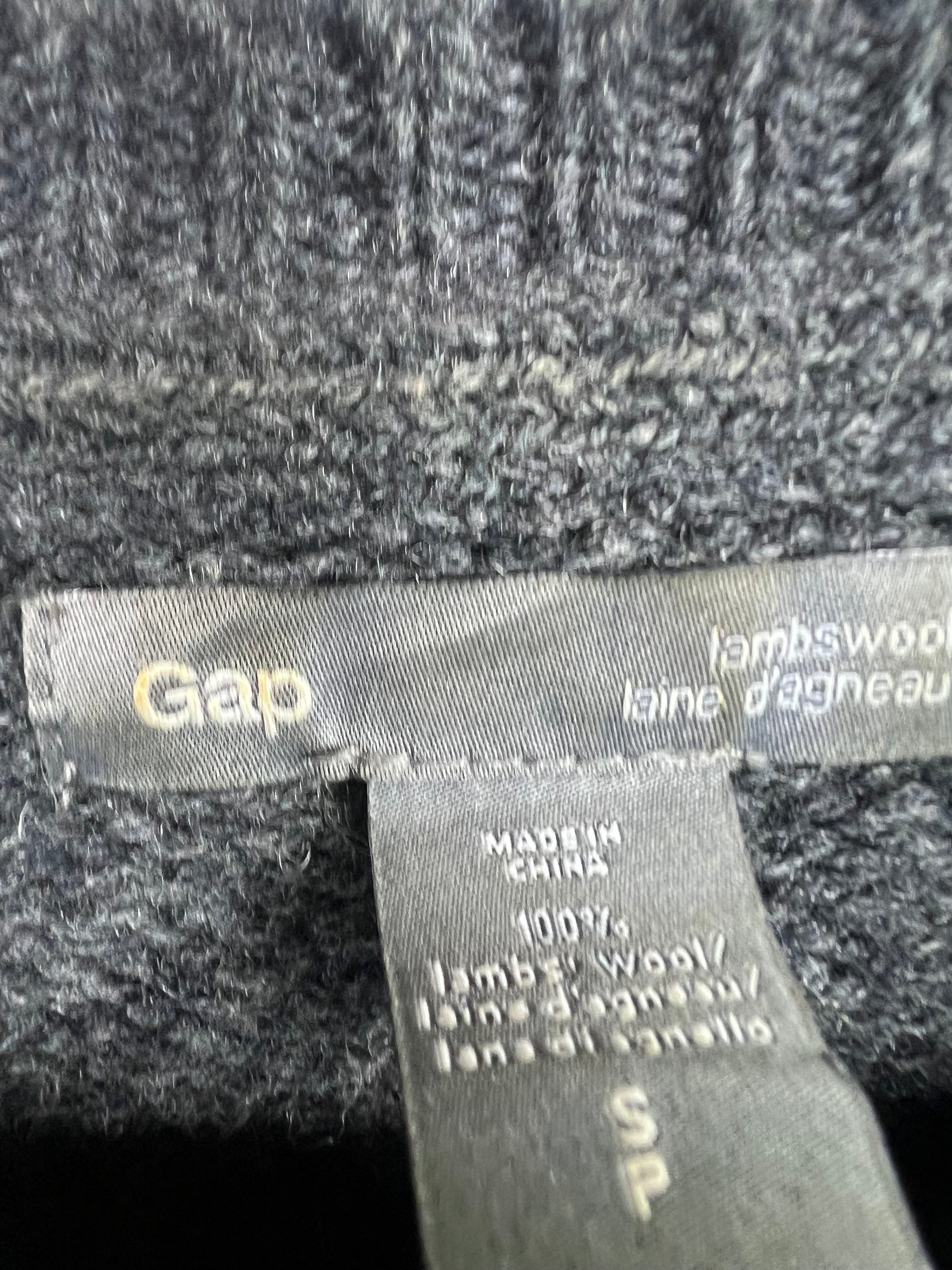 Gap Lambswool Sweater (Medium)