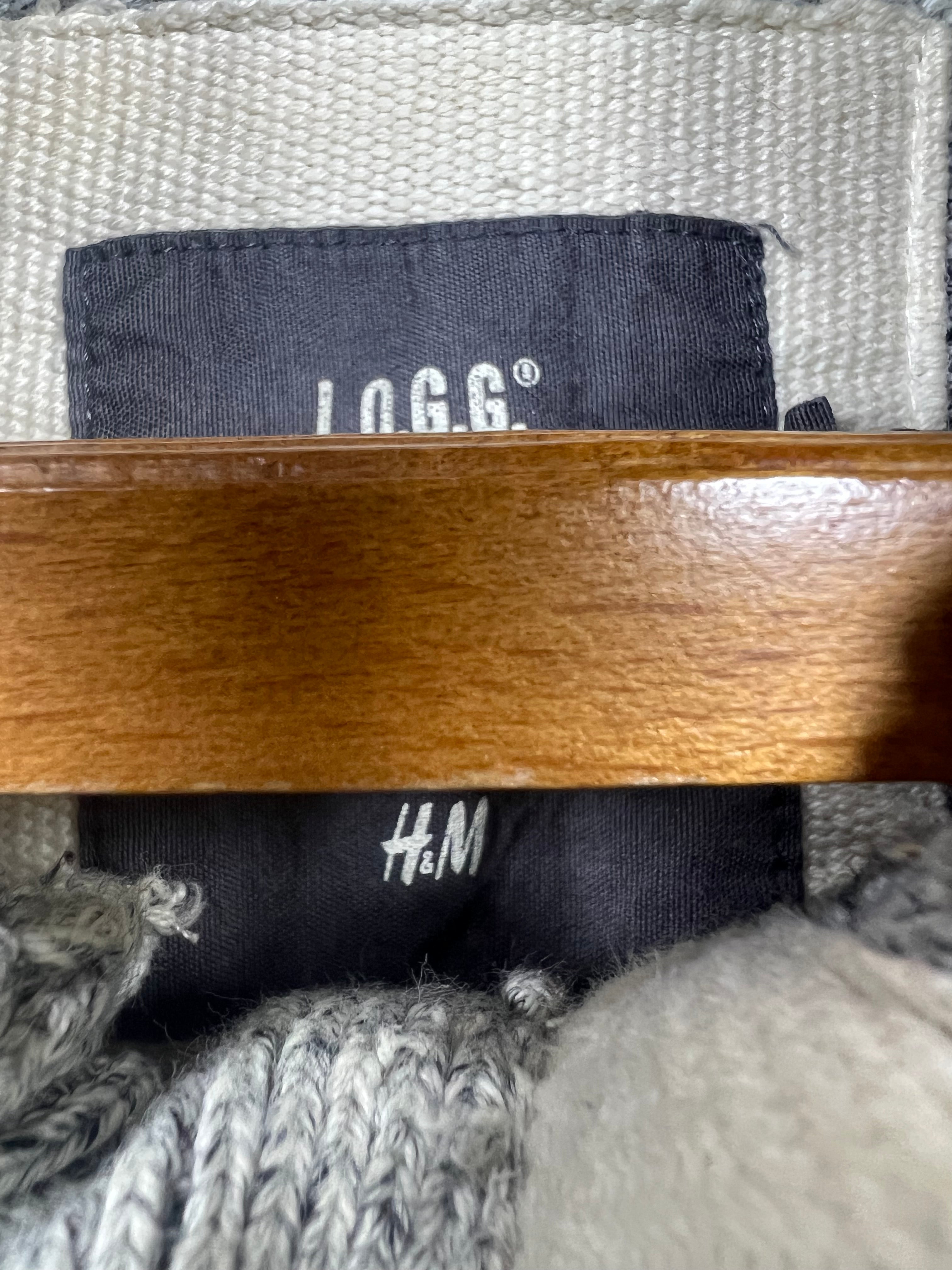 H&M Quarter Buttoned Sweater (Medium-Large)