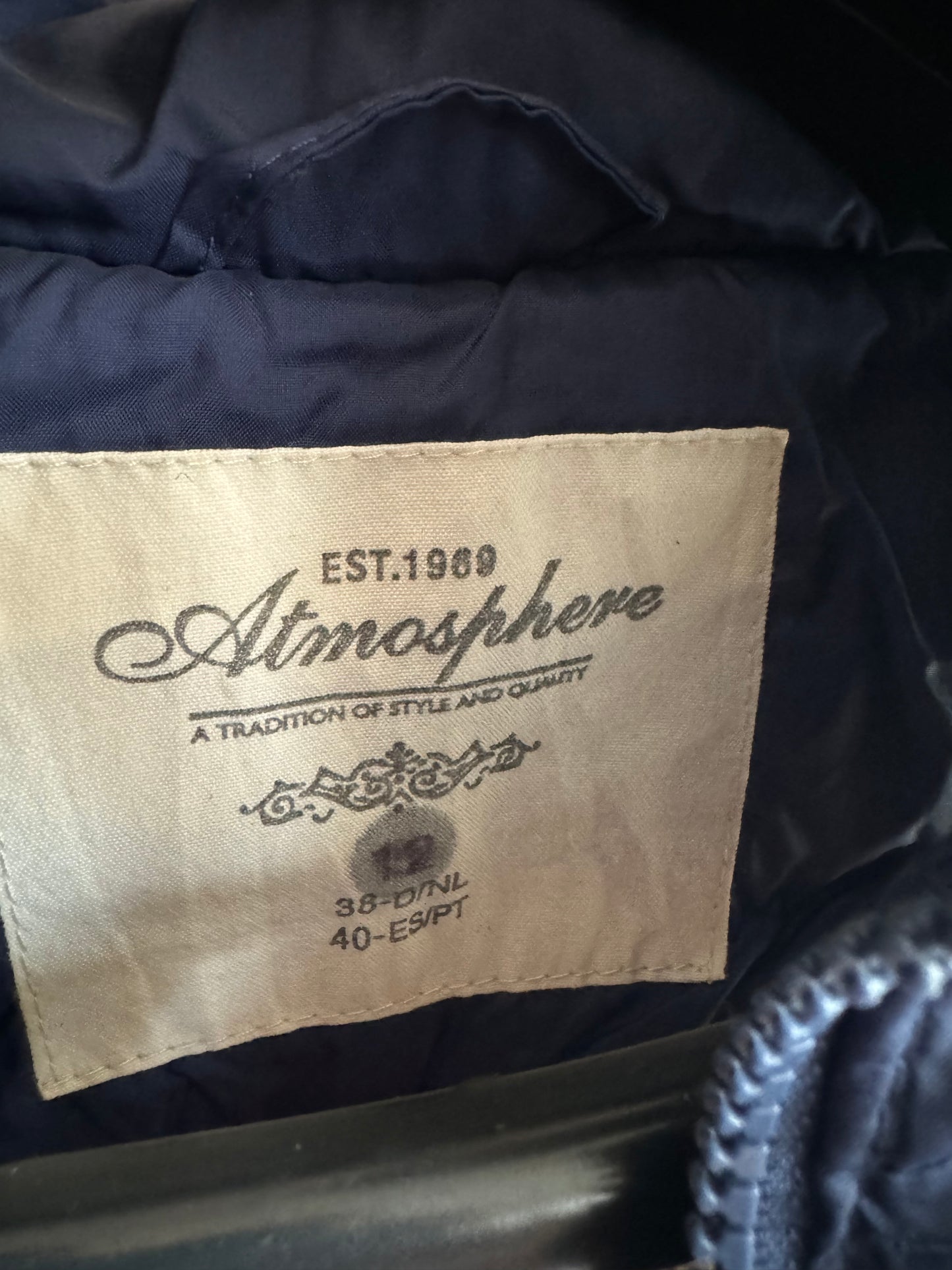 Atmosphere Gillet (Small)