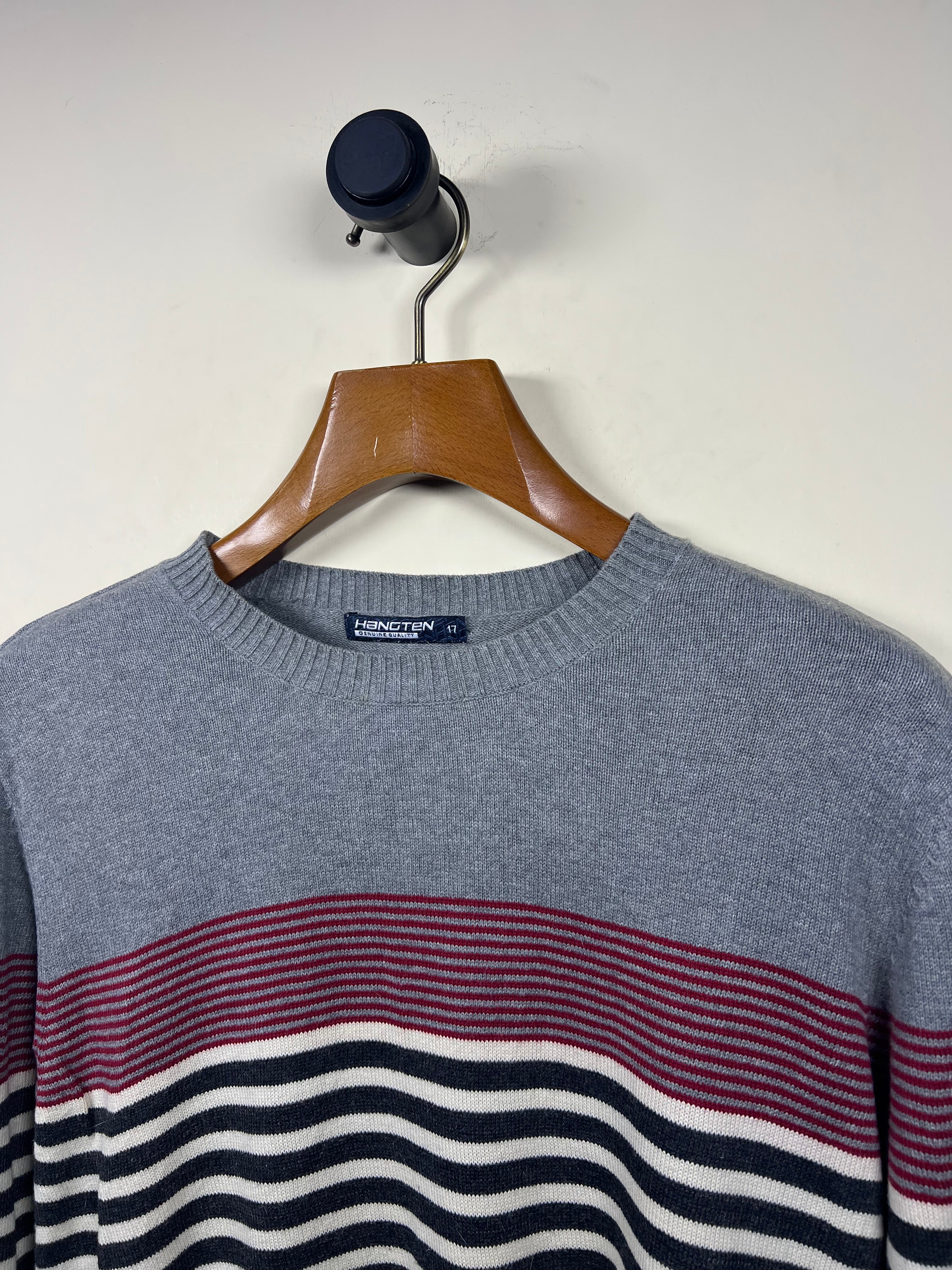Hangten Sweater (Medium)