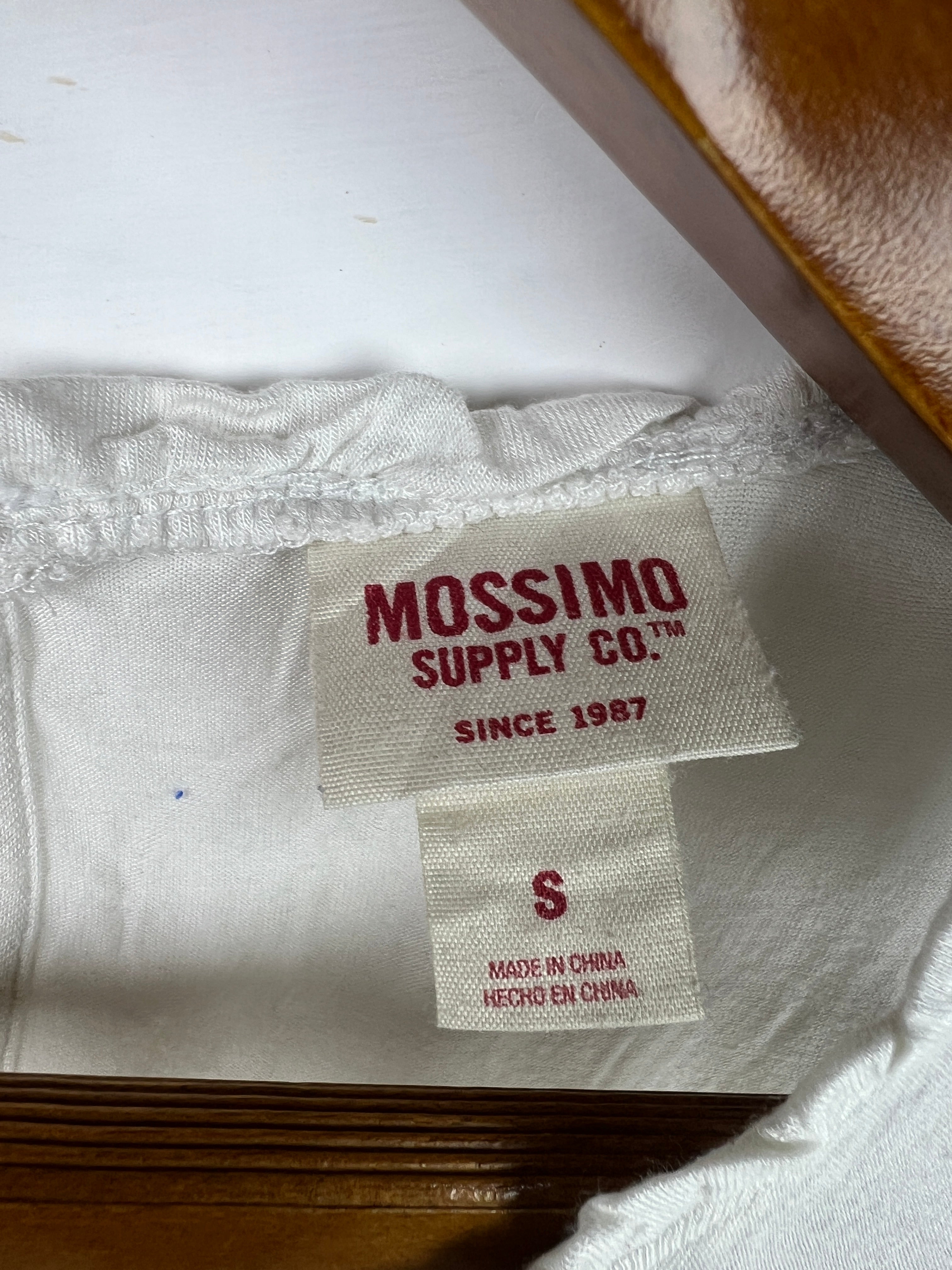 Mossimo Blouse (Women) (Small-Medium)