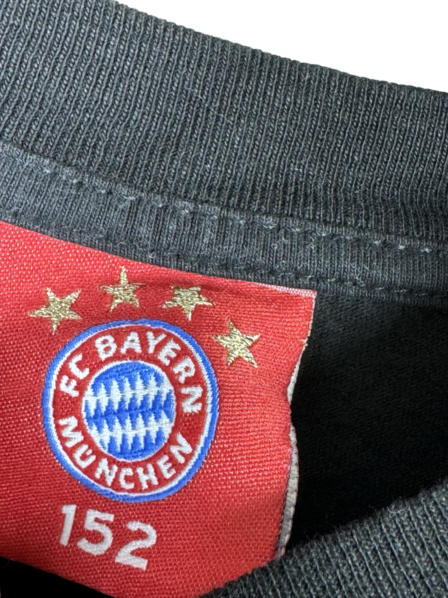 FC Bayern T-Shirt (Small)