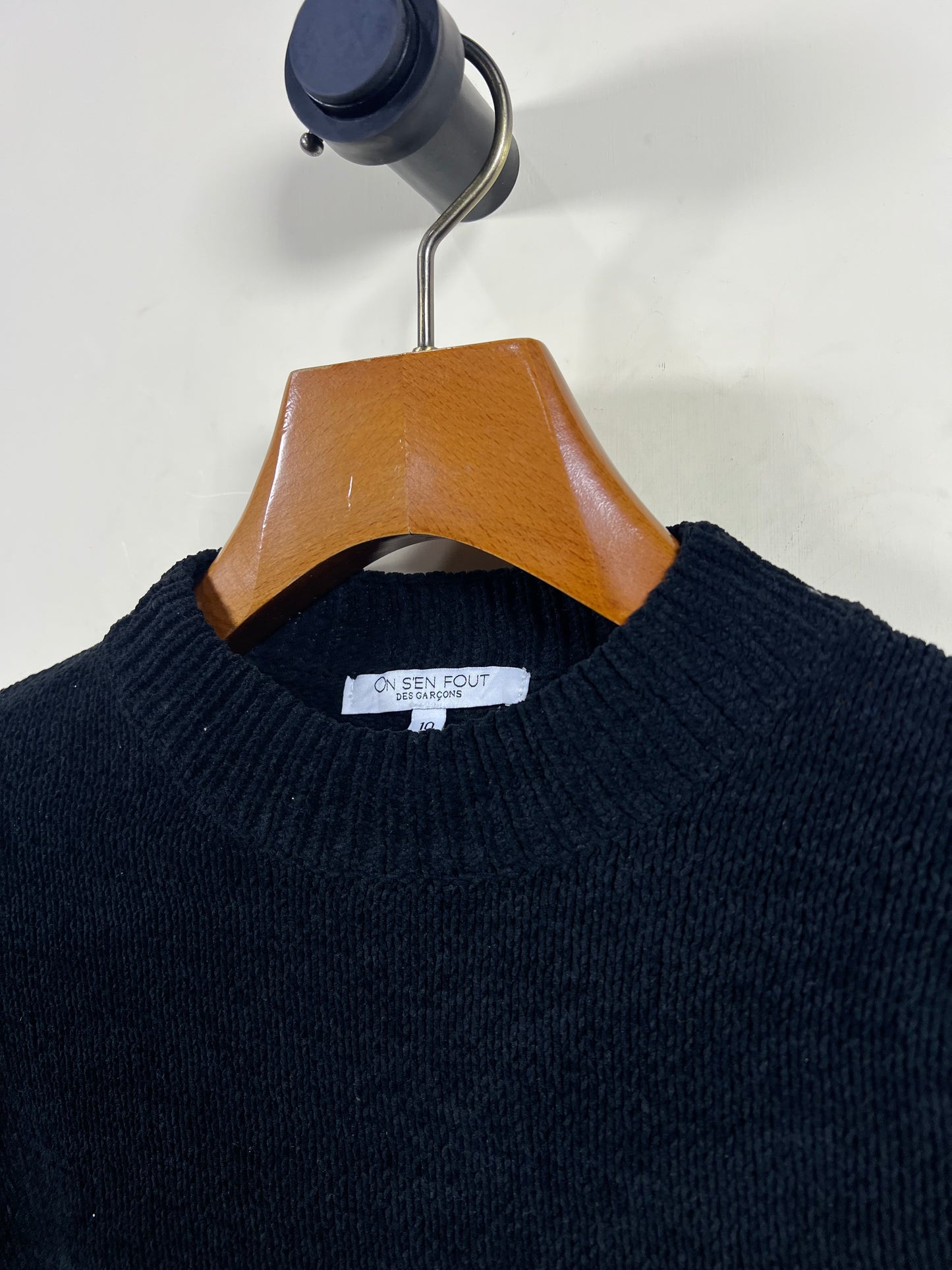 On S'en Fout Crop Velvet Sweater (Women) (Small)