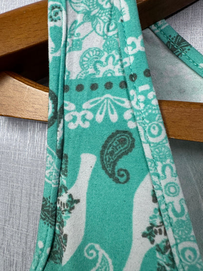 Rue 21 Tank Top (Women) (Medium-Large)