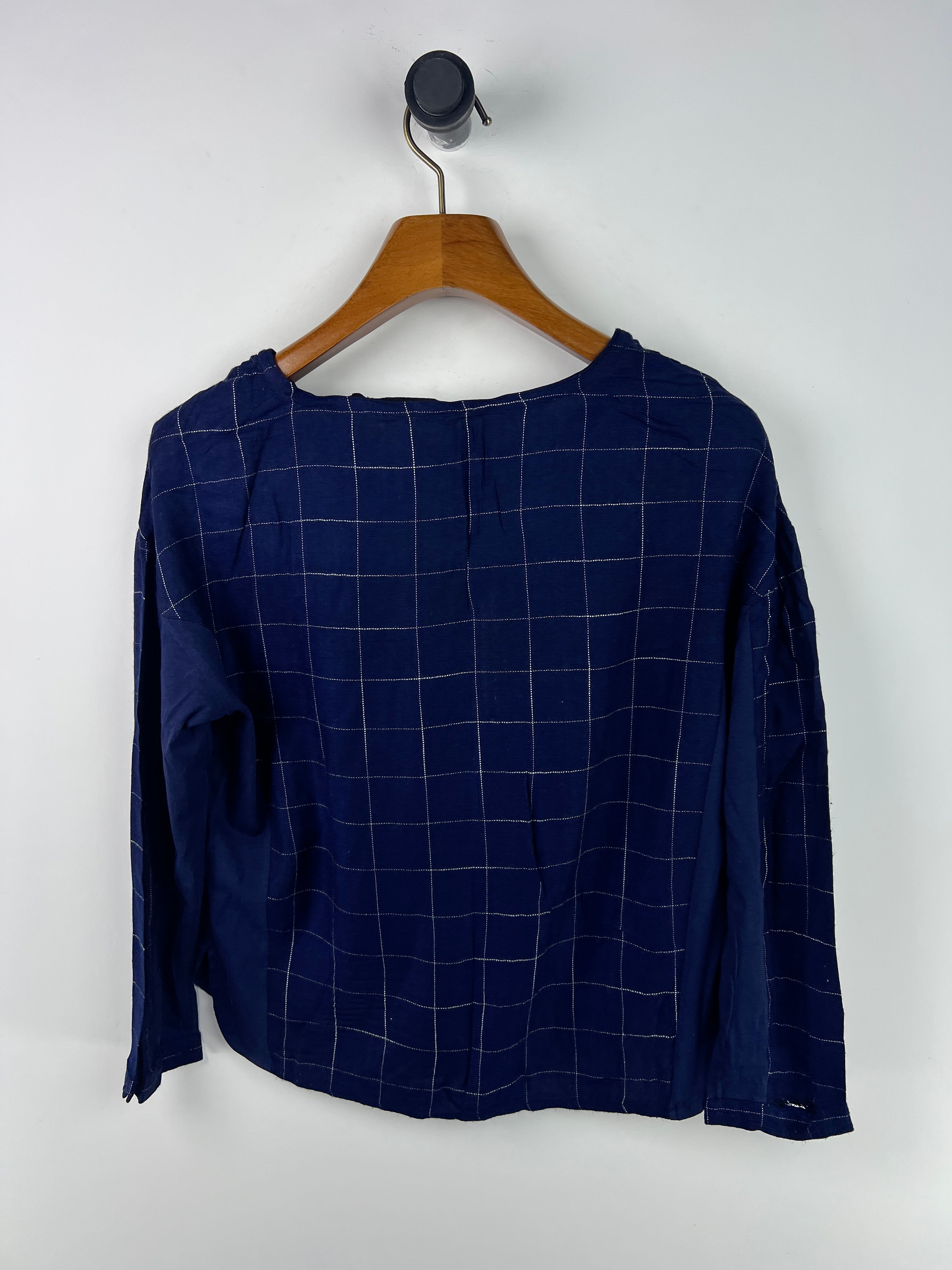 Blouse (Women) (Medium-Large)