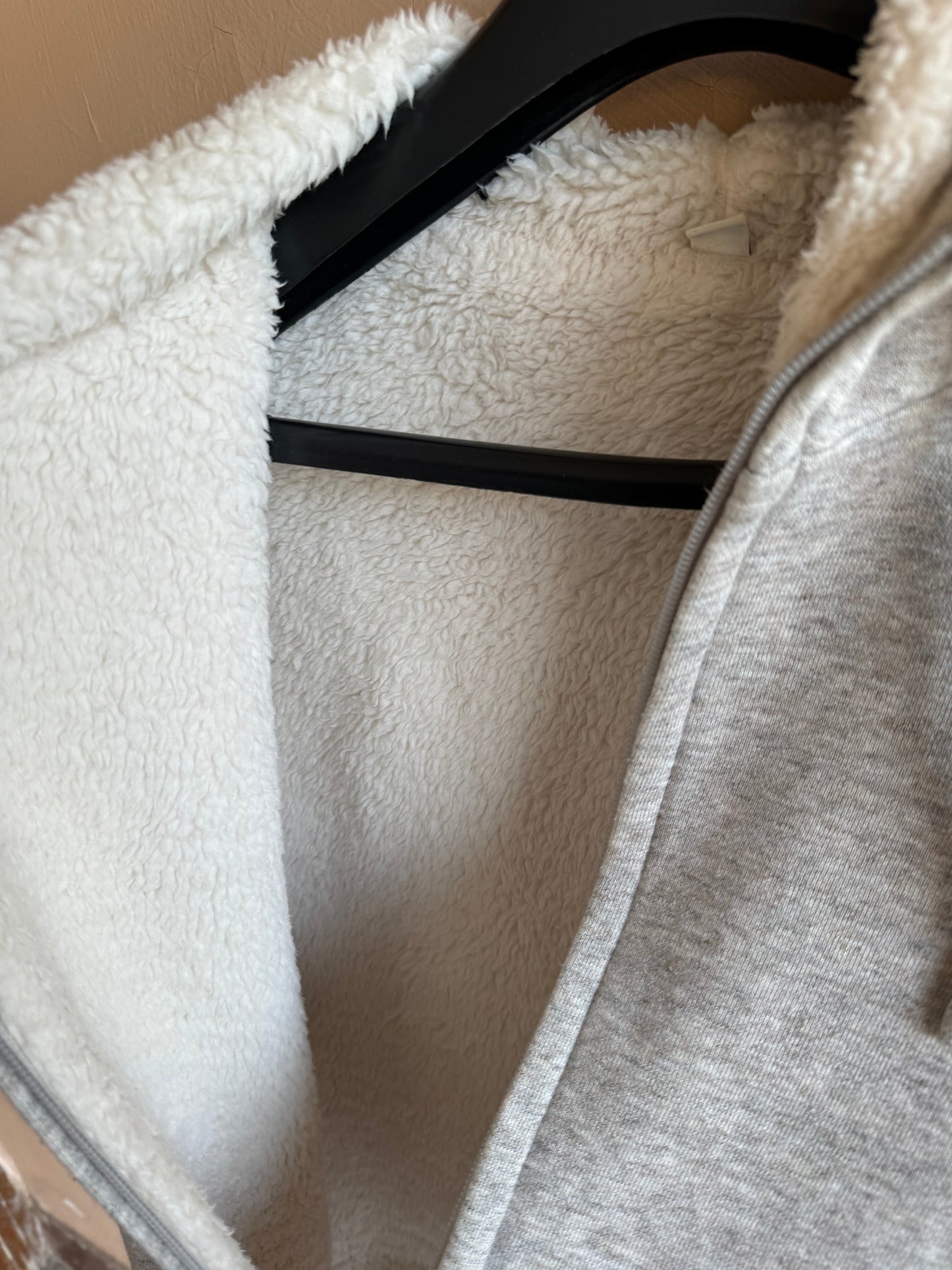 Uniqlo Teddy Zipper Hoodie (Small-Medium)