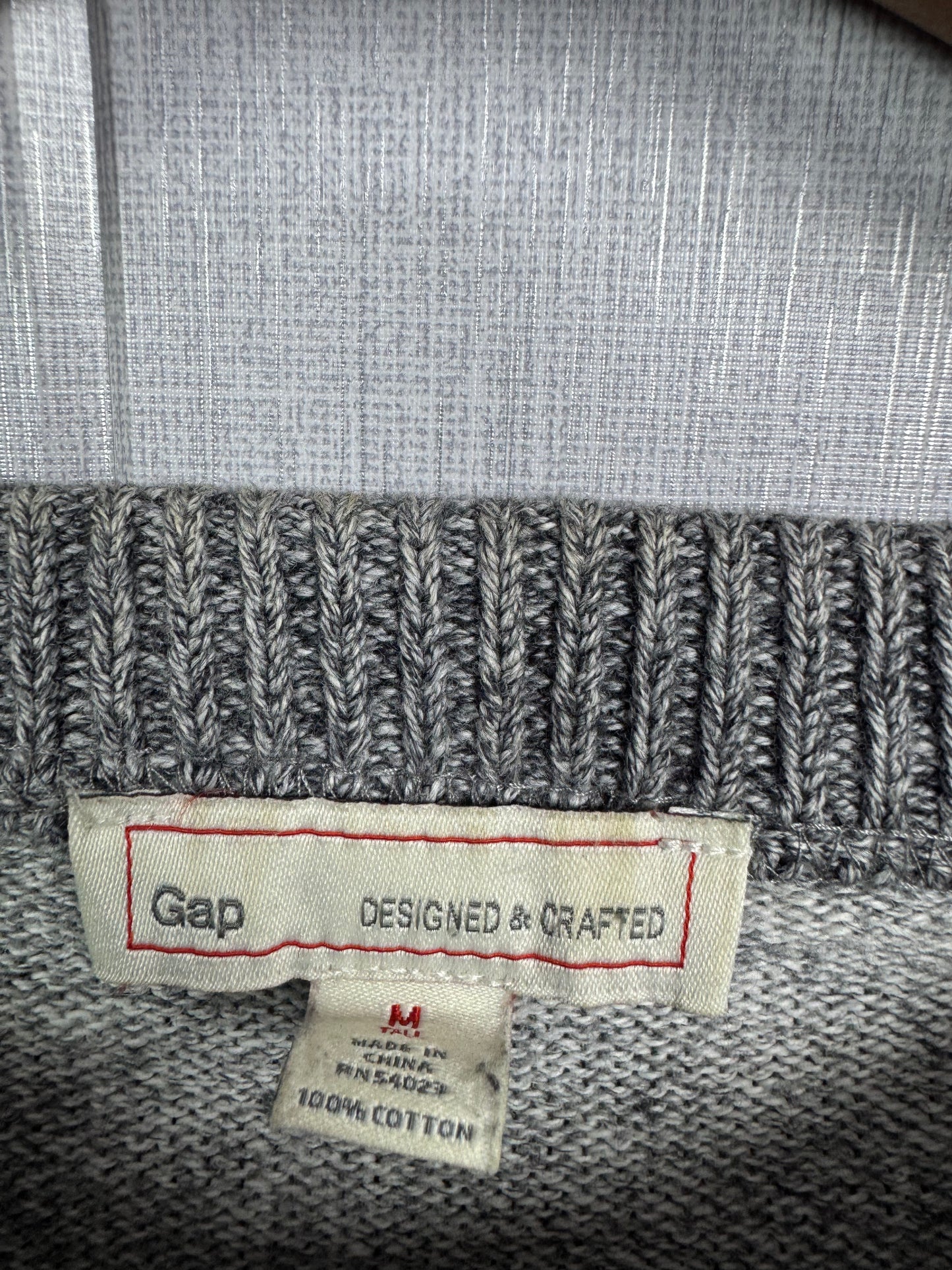 Gap Sweater (Medium)
