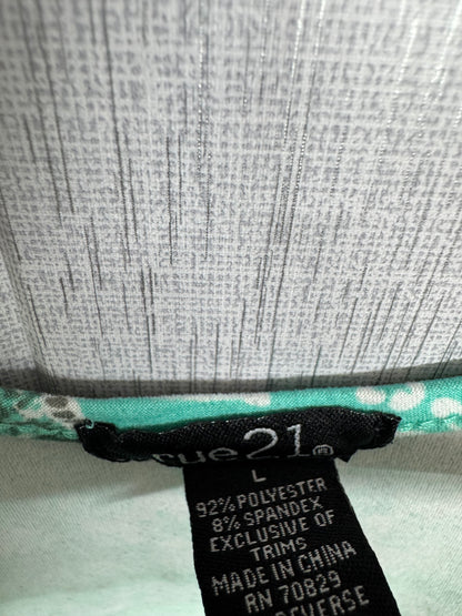 Rue 21 Tank Top (Women) (Medium-Large)