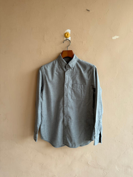 Uniqlo Buttoned Down Casual Shirt (Small)