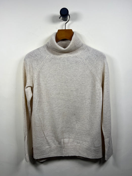 Turtle Neck Sweater (Medium)