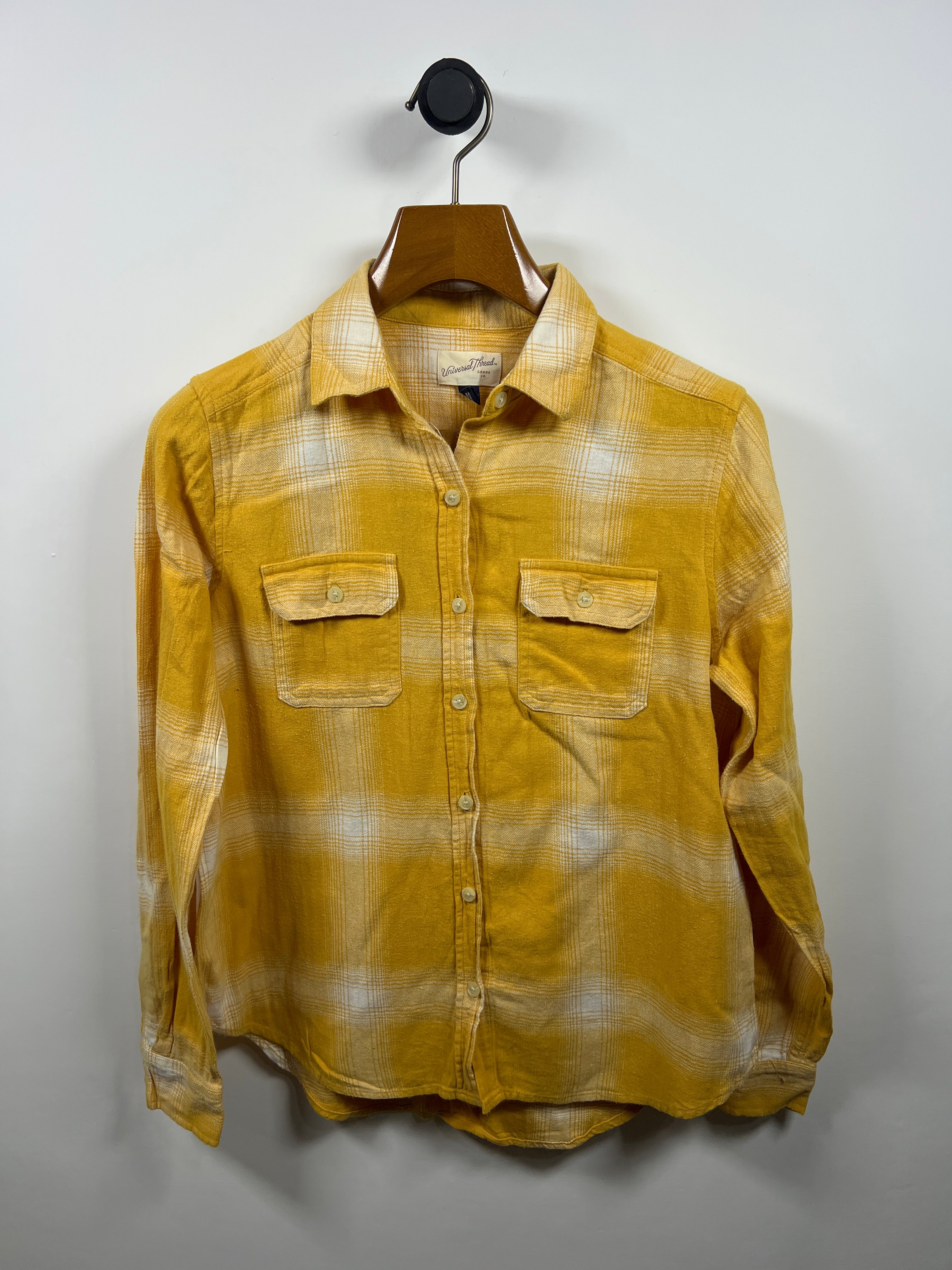 Universal Thread Blouse (Women) (Medium-Large)