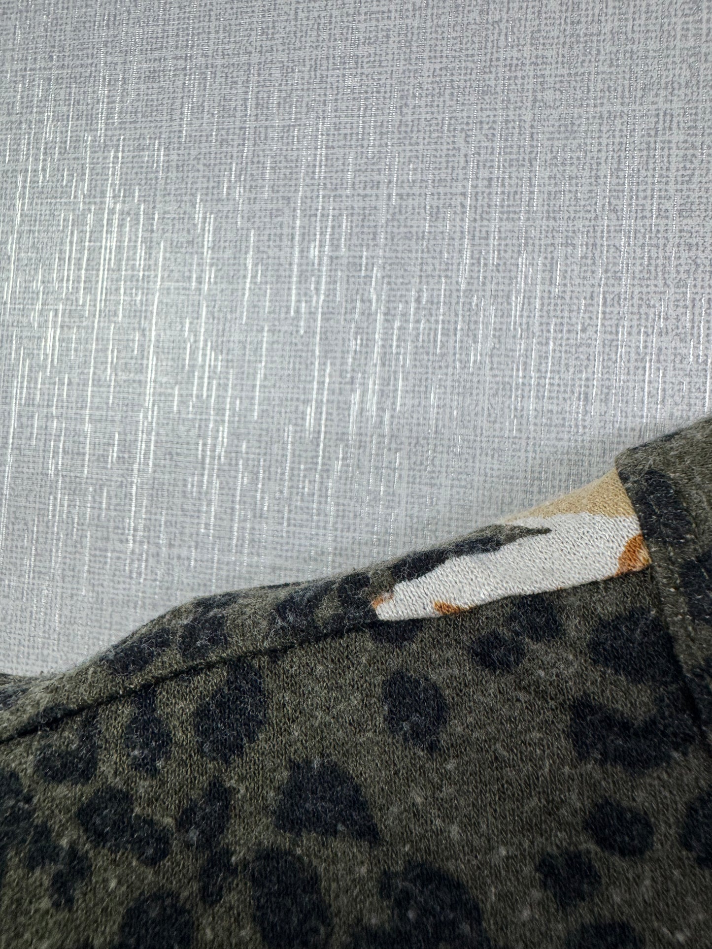 Blouse (Women) (Small-Medium)