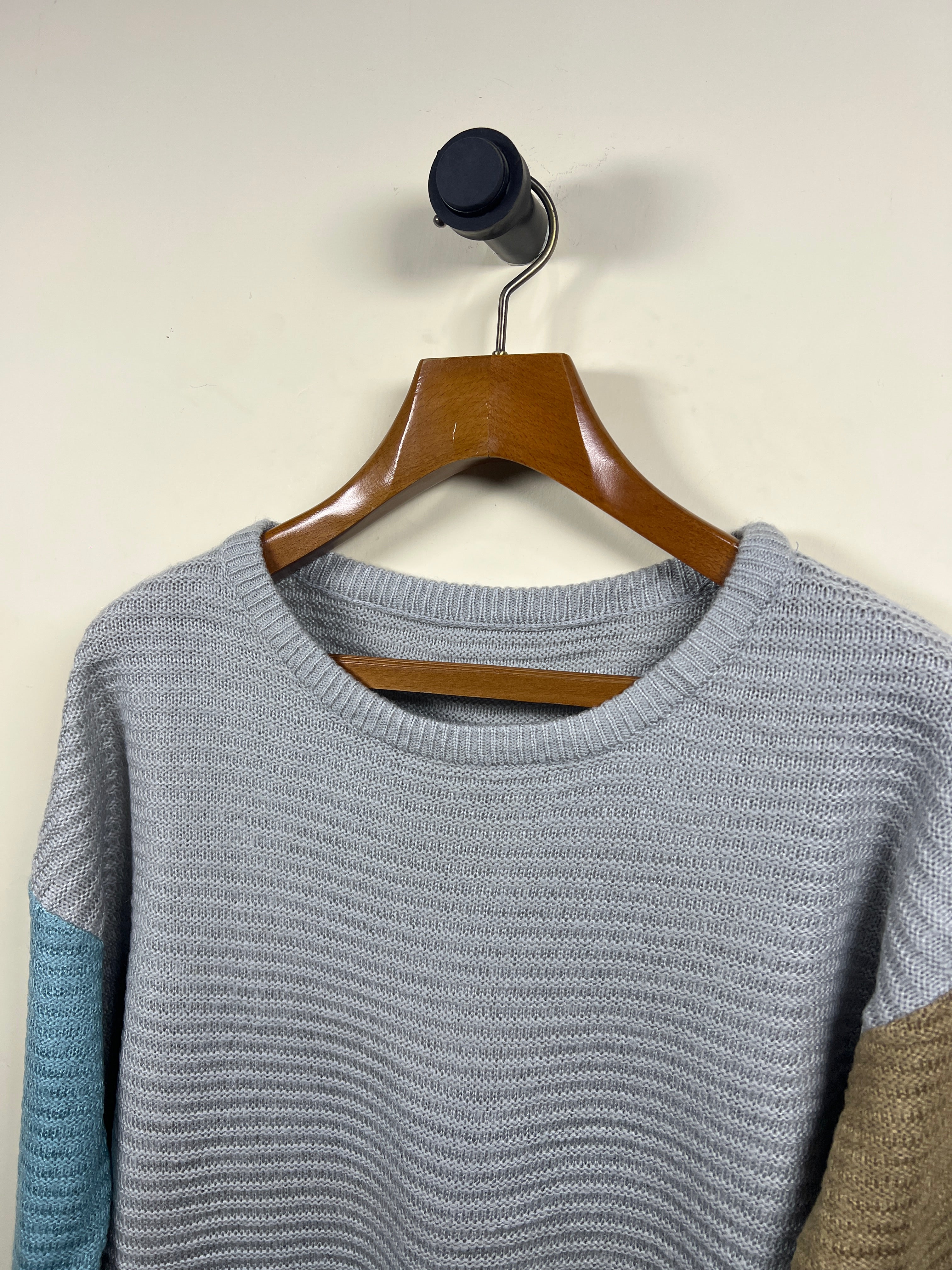 Knitted Sweater (Women) (XX-Large)