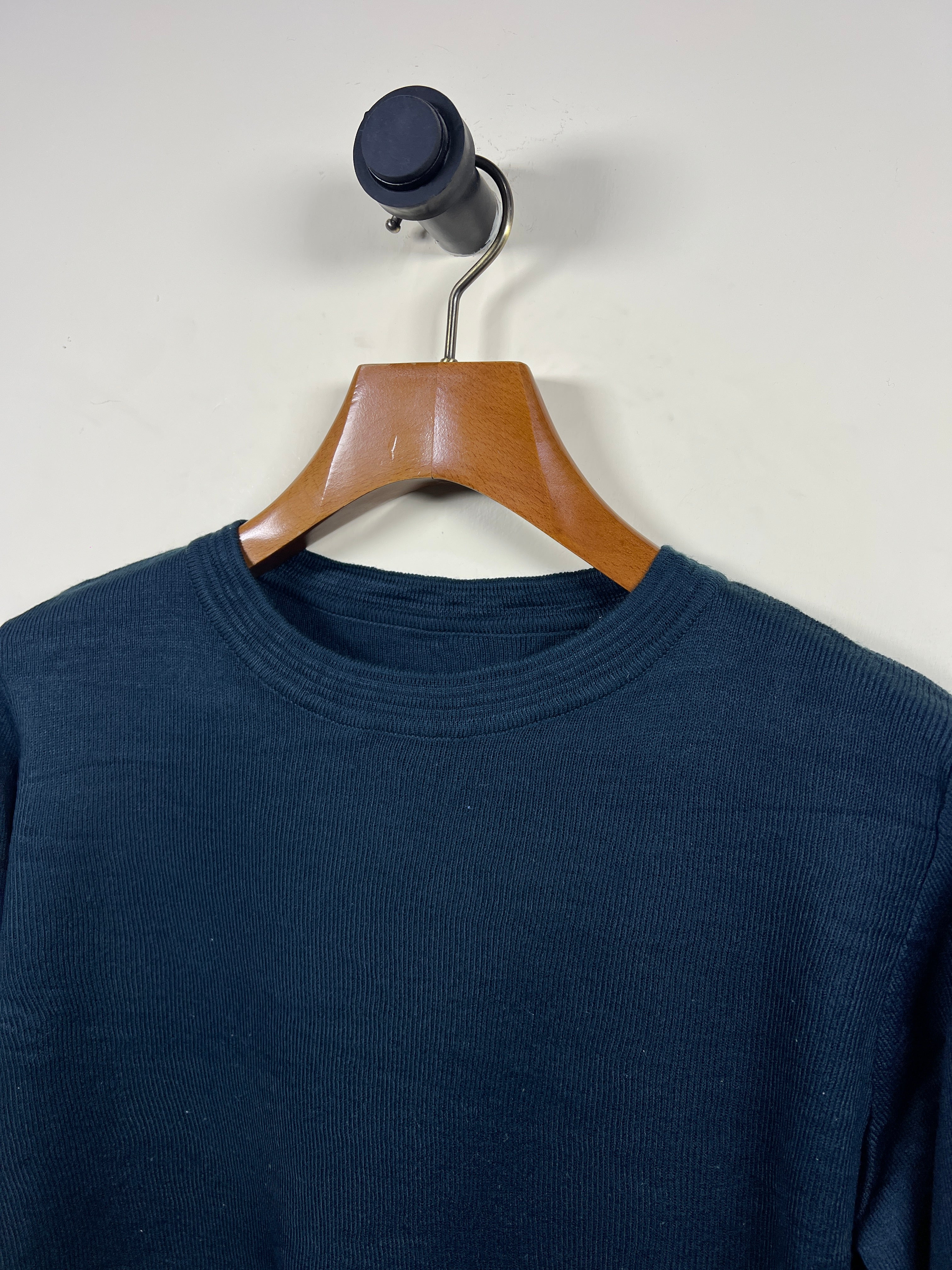 Sweater (Medium-Large)