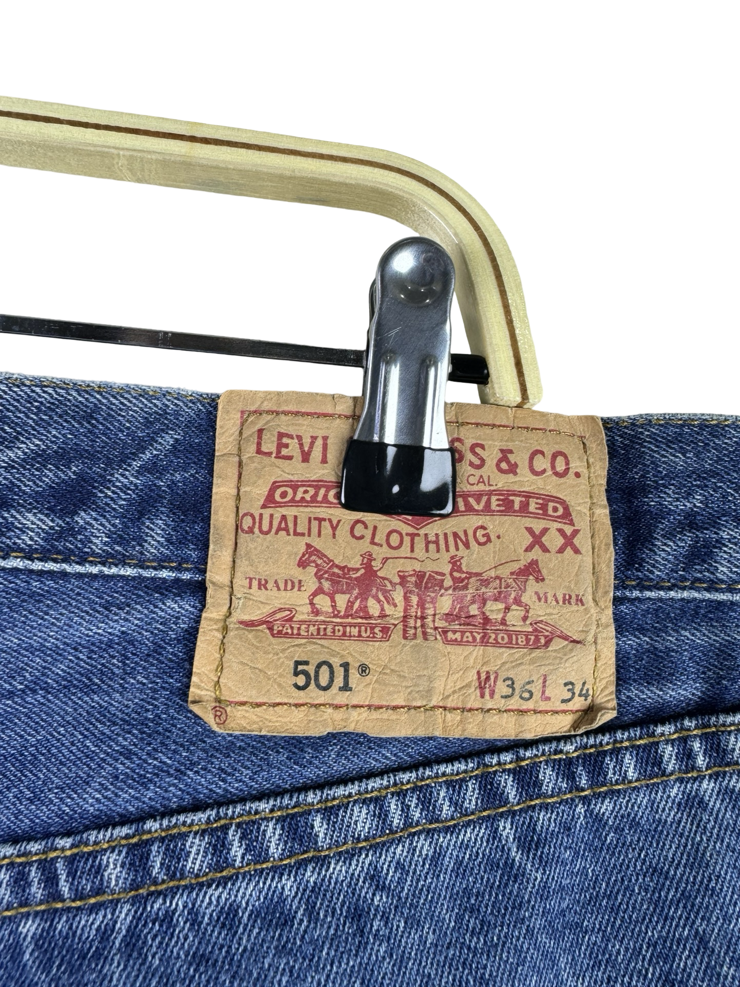 Levis Jeans (Waist 36)