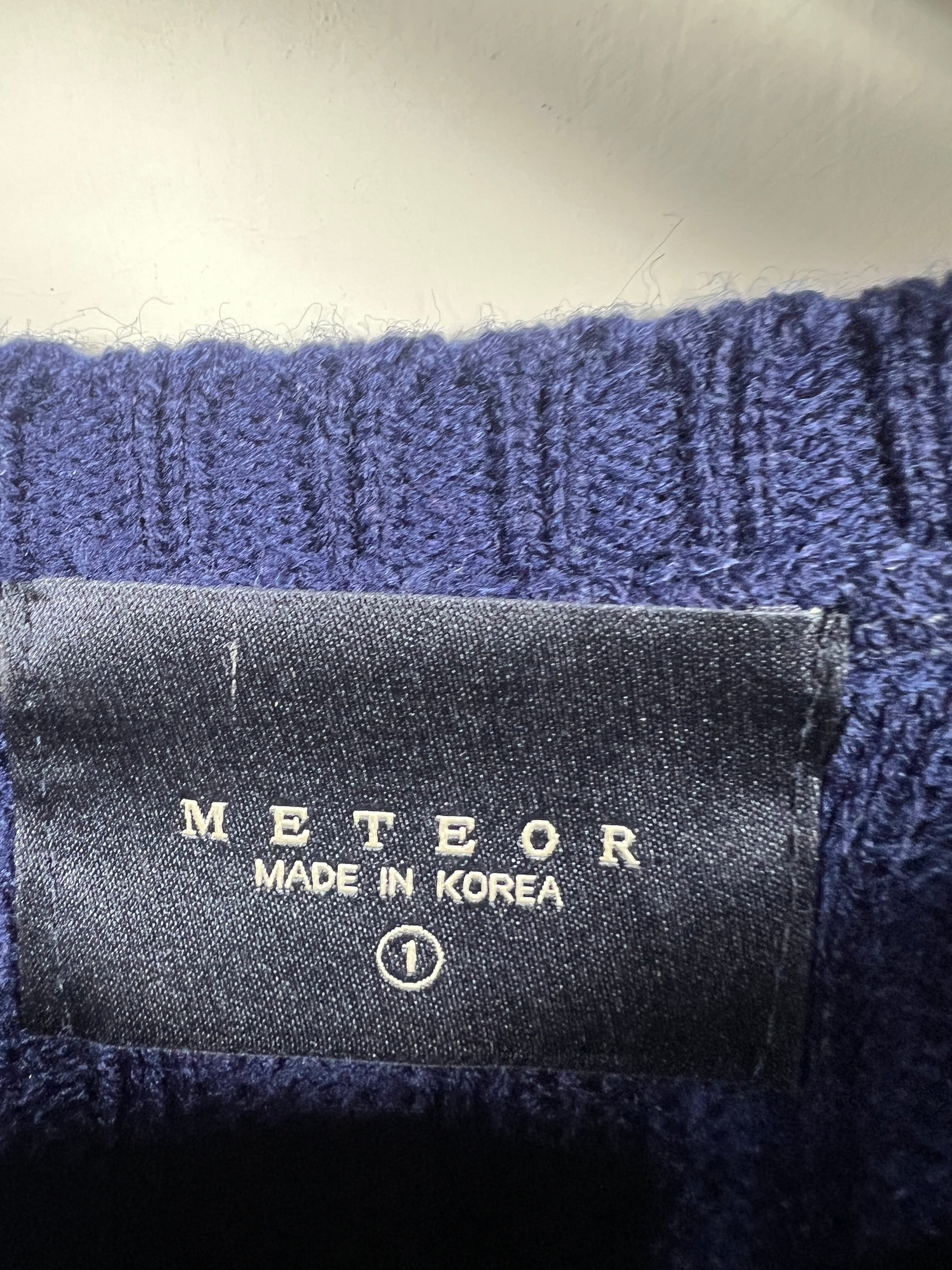 Meteor Cable Knitted Sweater (Large)