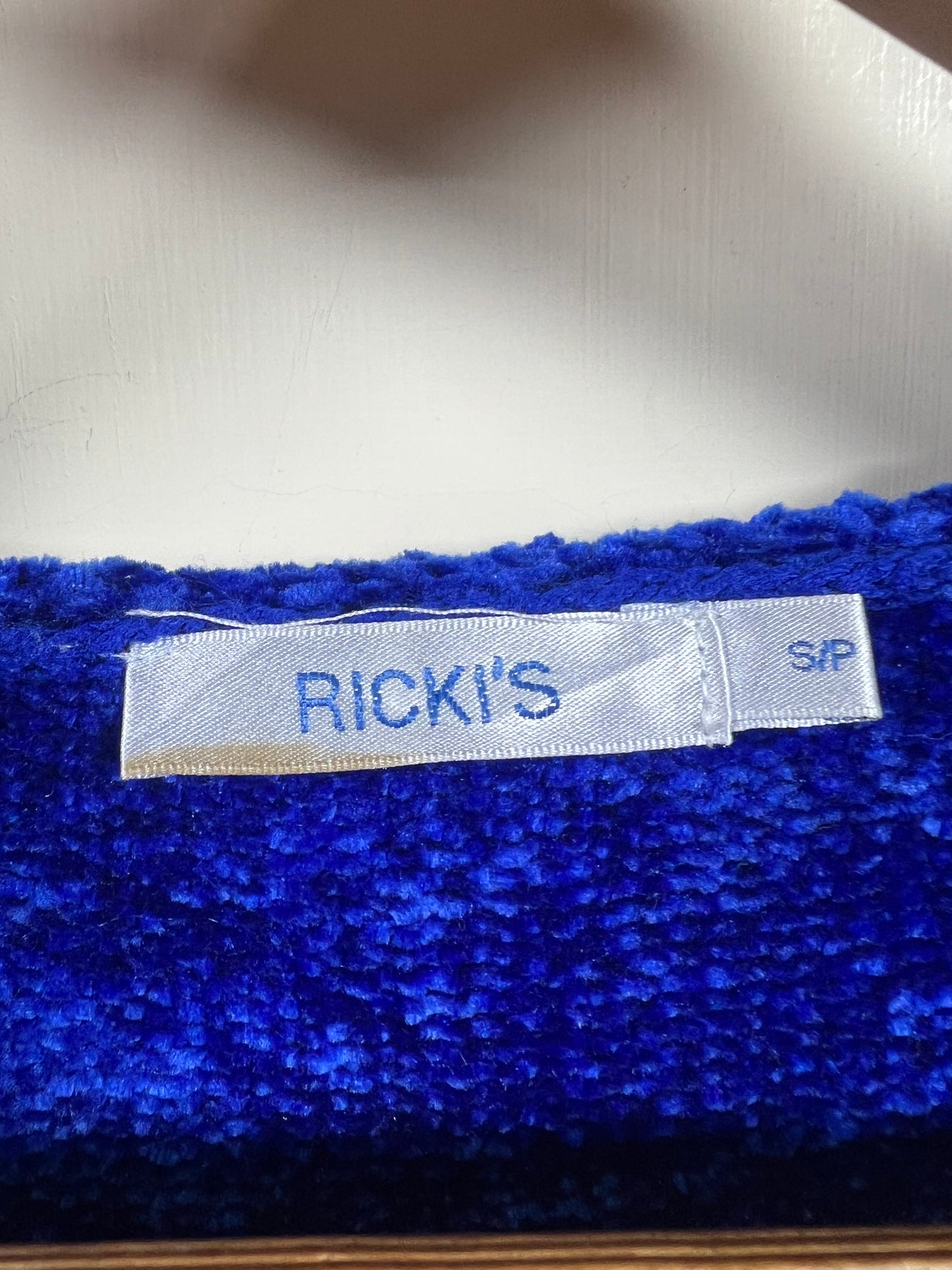 Rickis Velvet Sweater (Women) (Medium-Large)