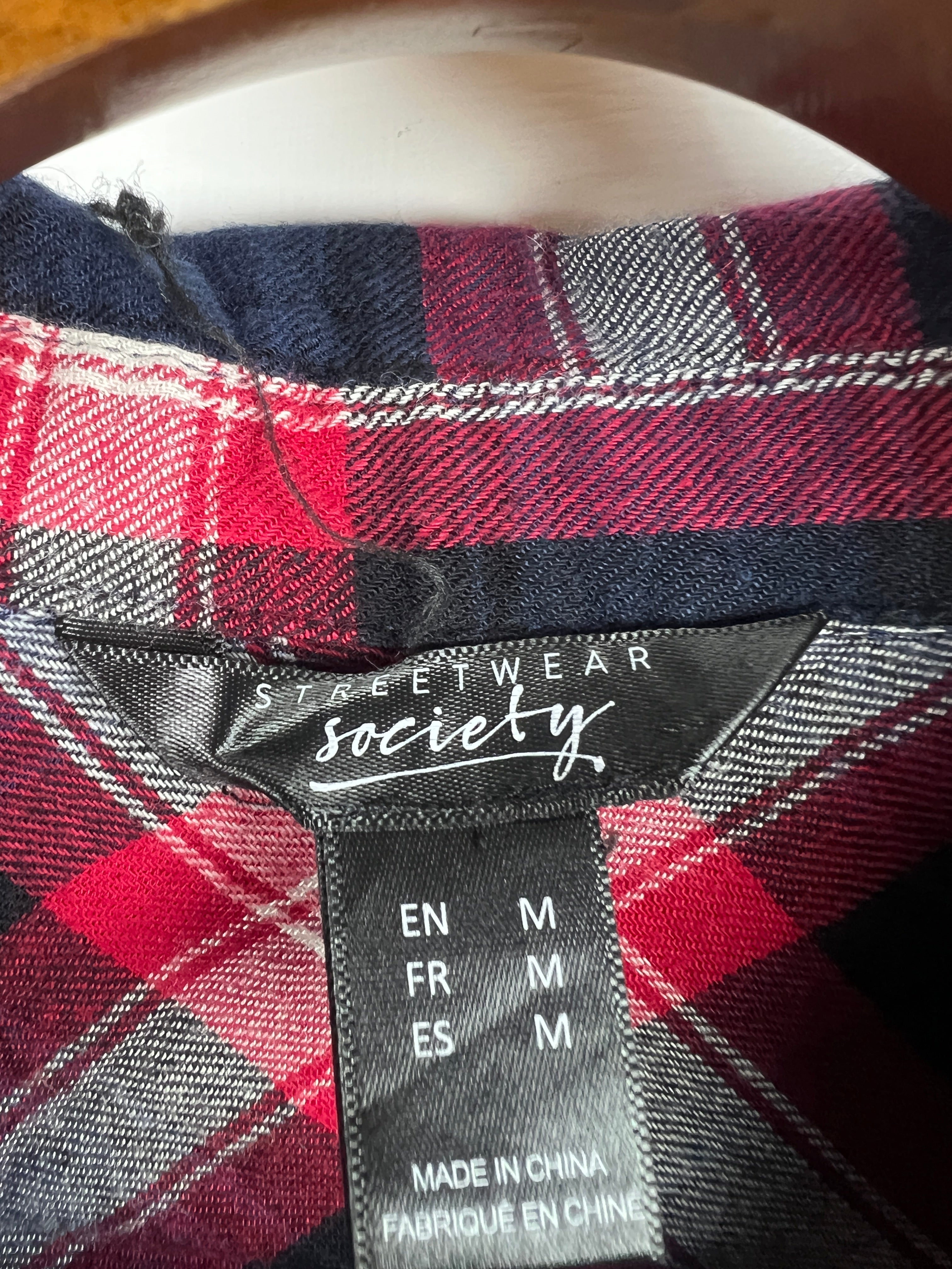 Street Wear Shirt (Women) (Small-Medium)