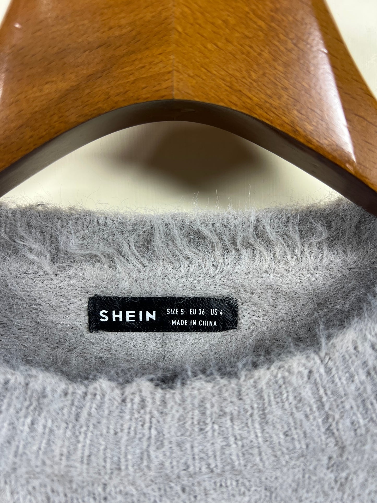 Shein Crop Velvet Sweater (Women) (Medium-Large)