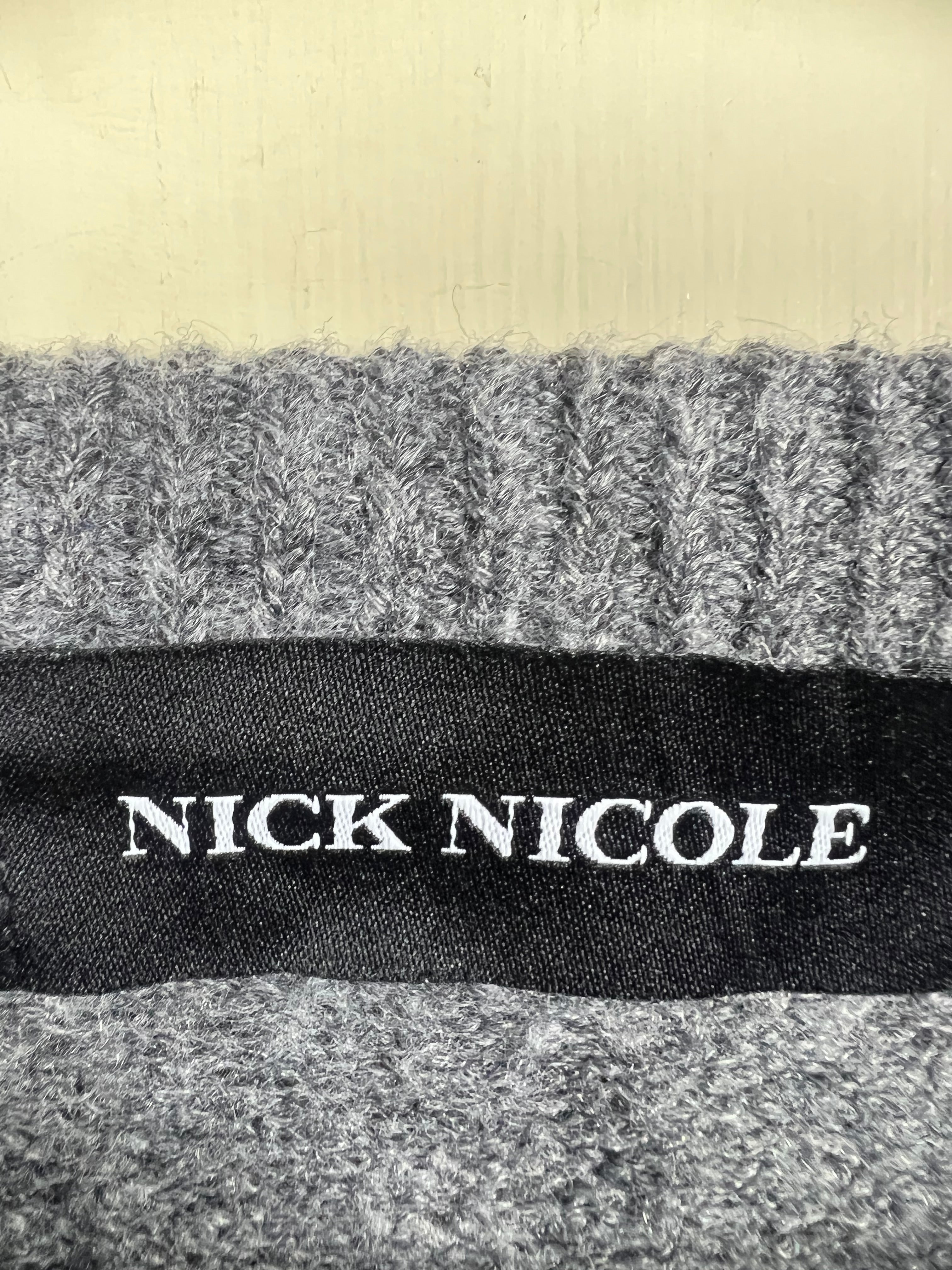 Nick Nicole Sweater (Large)