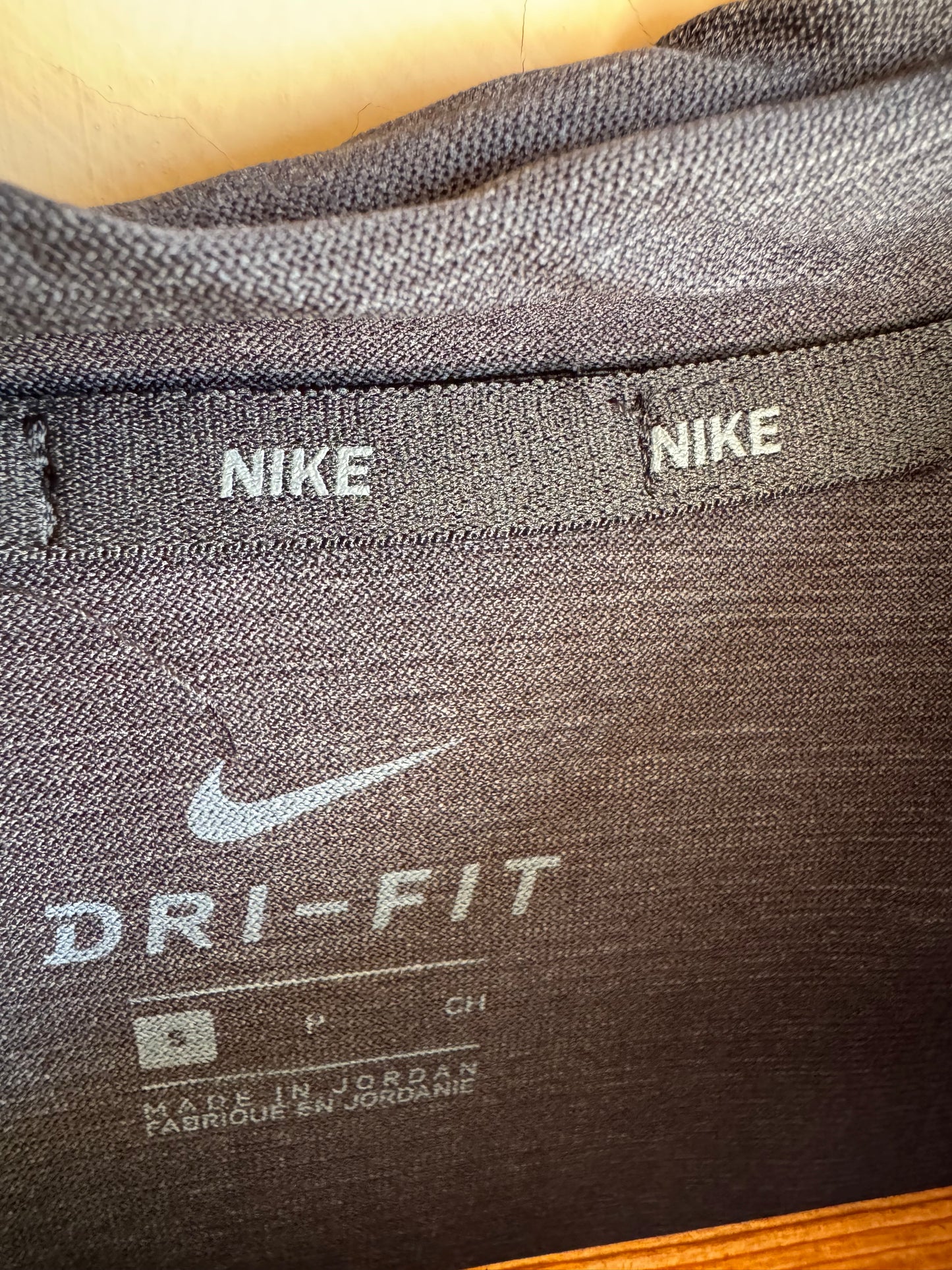 Nike (Small)