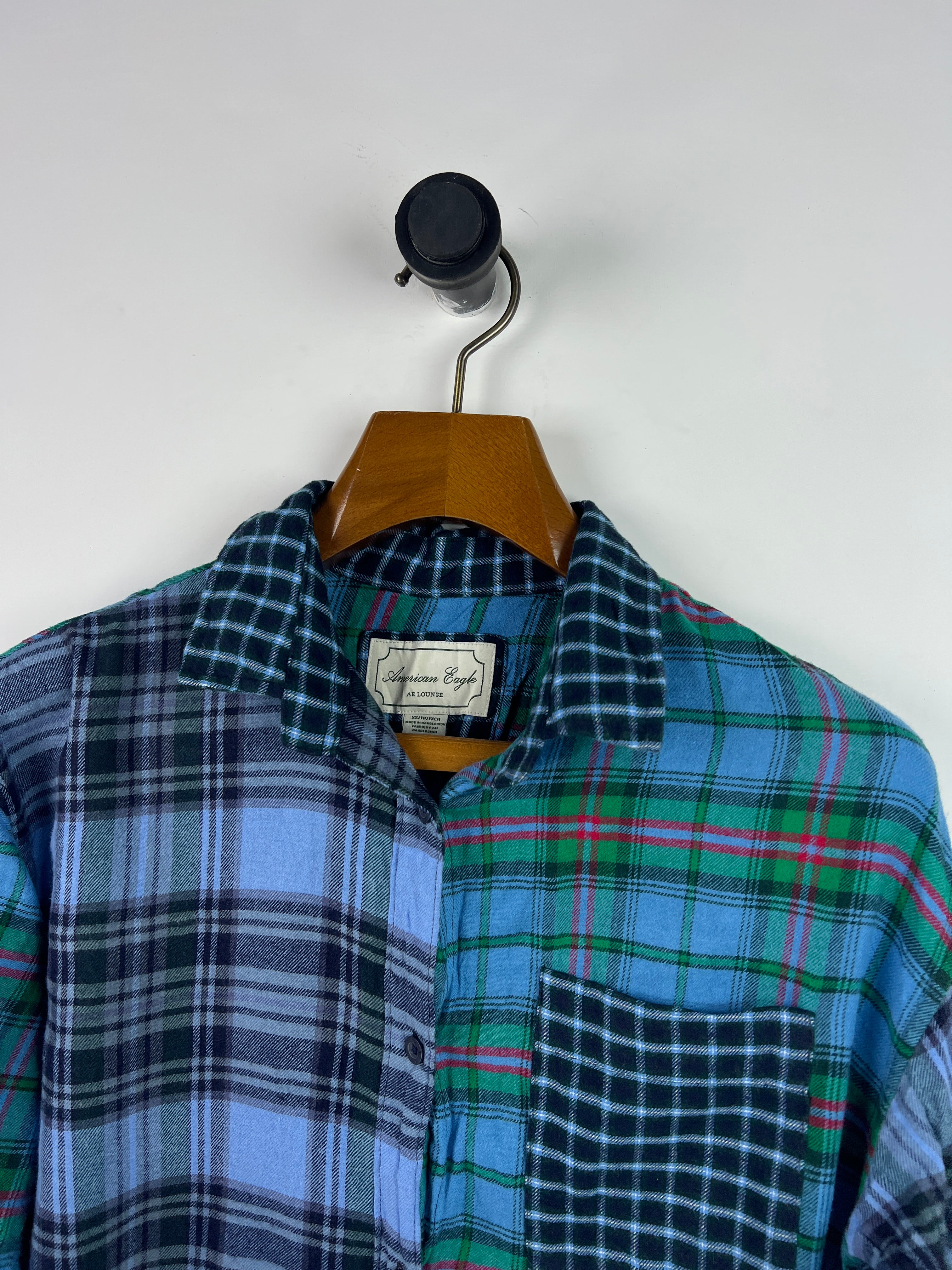 American Eagle Shirt (Women) (Large/X-Large)