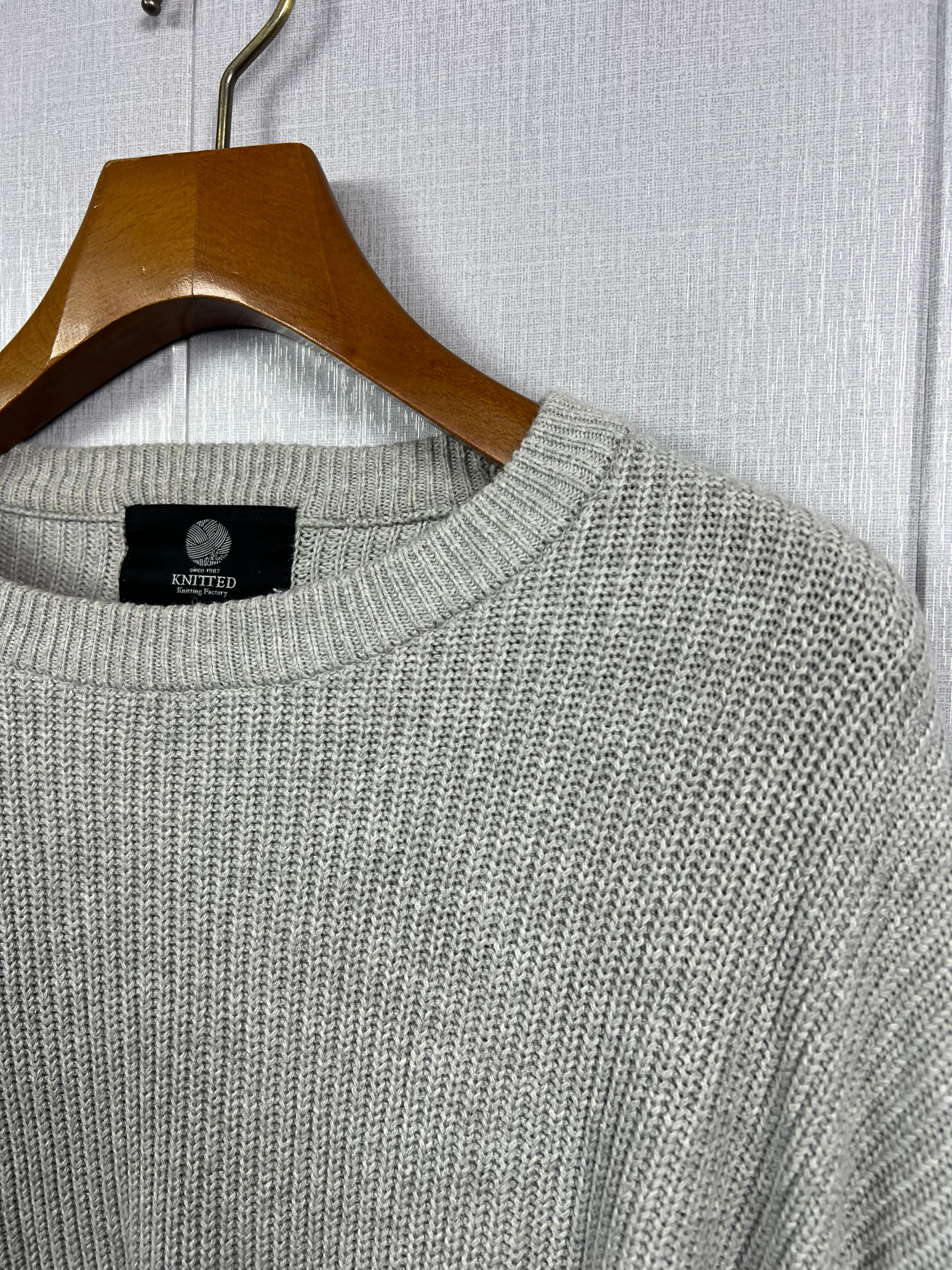 Knitted Sweater (X-Large)