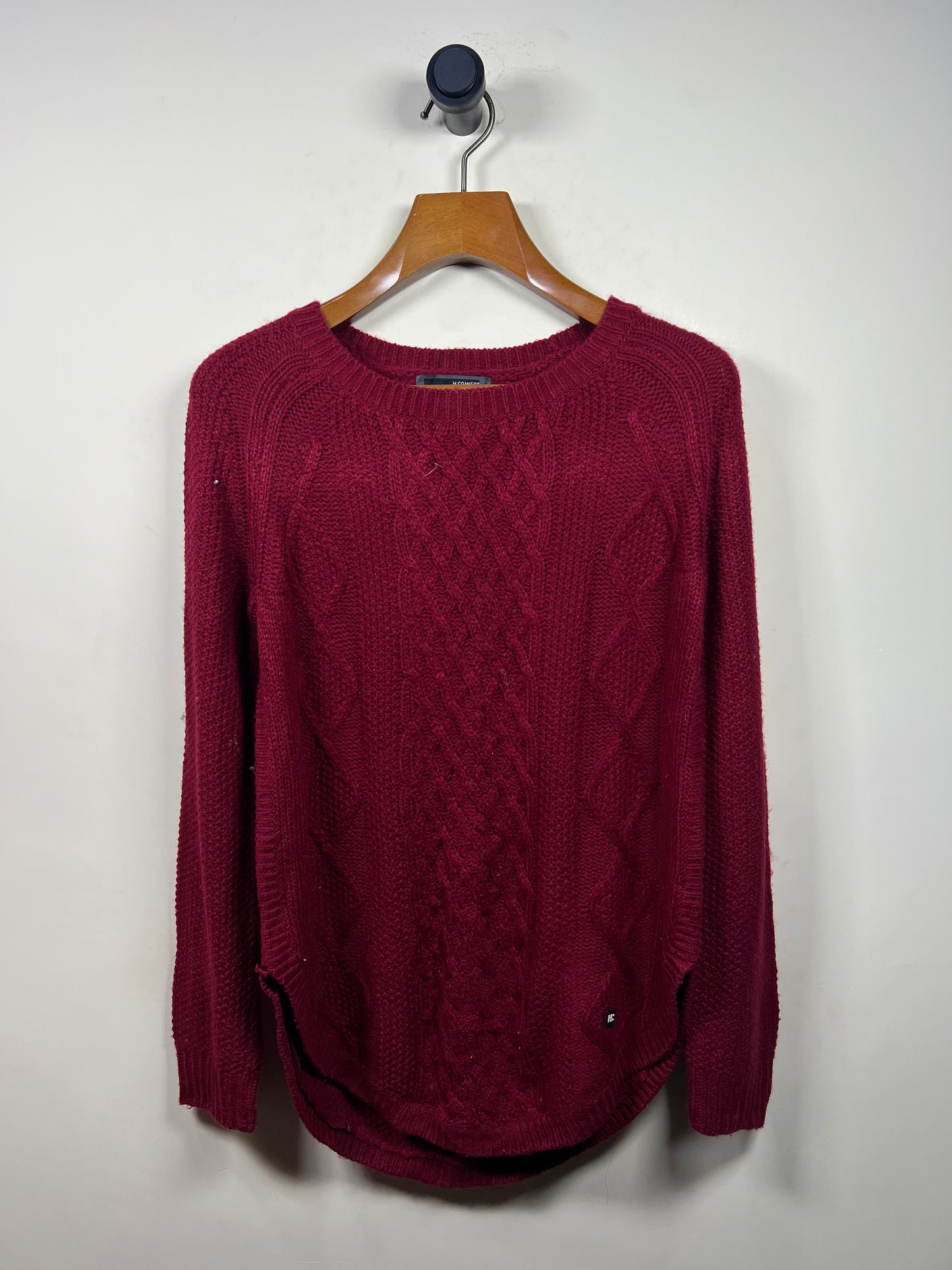 H Connect Cable Knitted Sweater (Women) (Medium-Large)