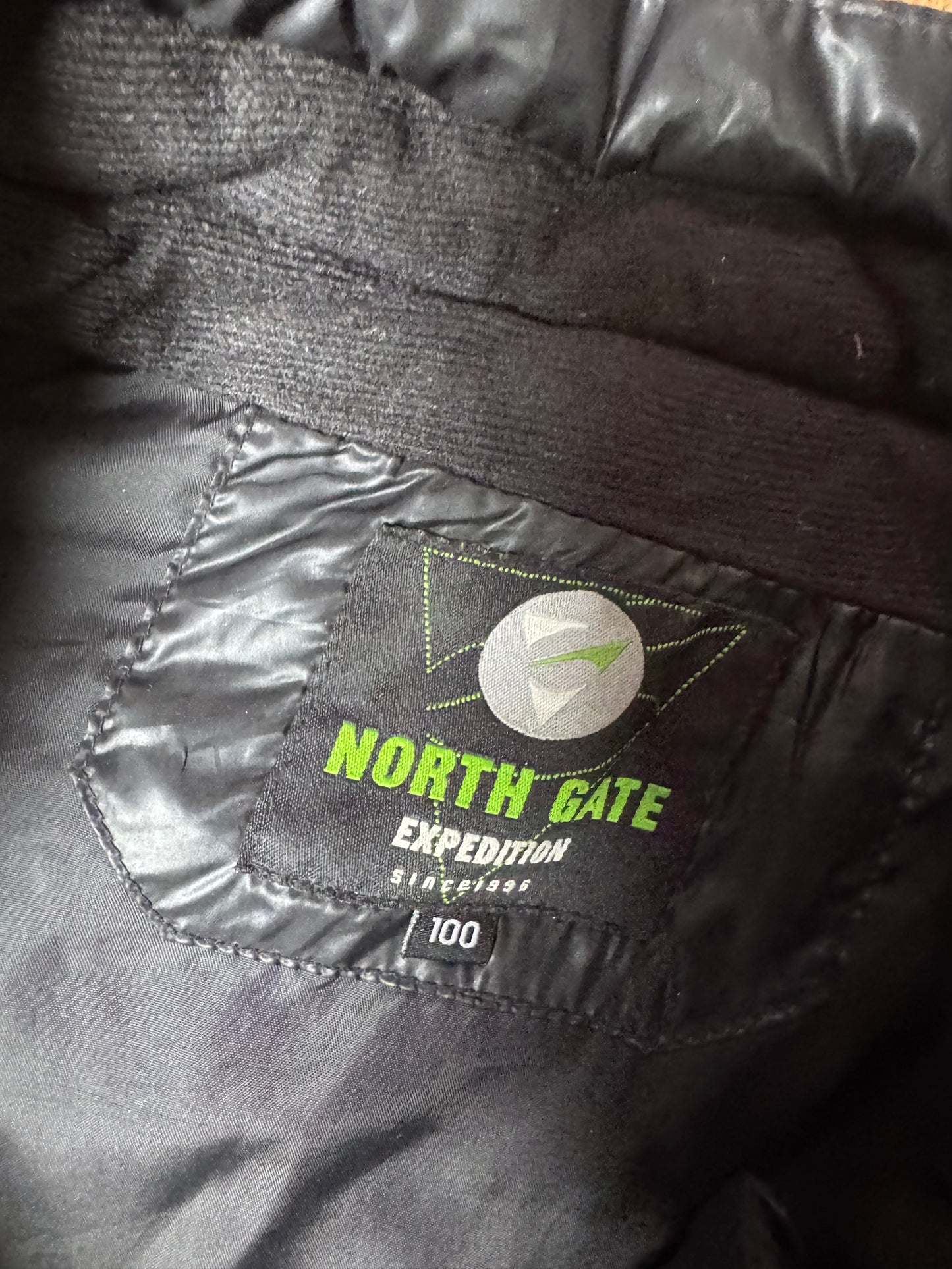 North Gate Puffer Jacket (Large)