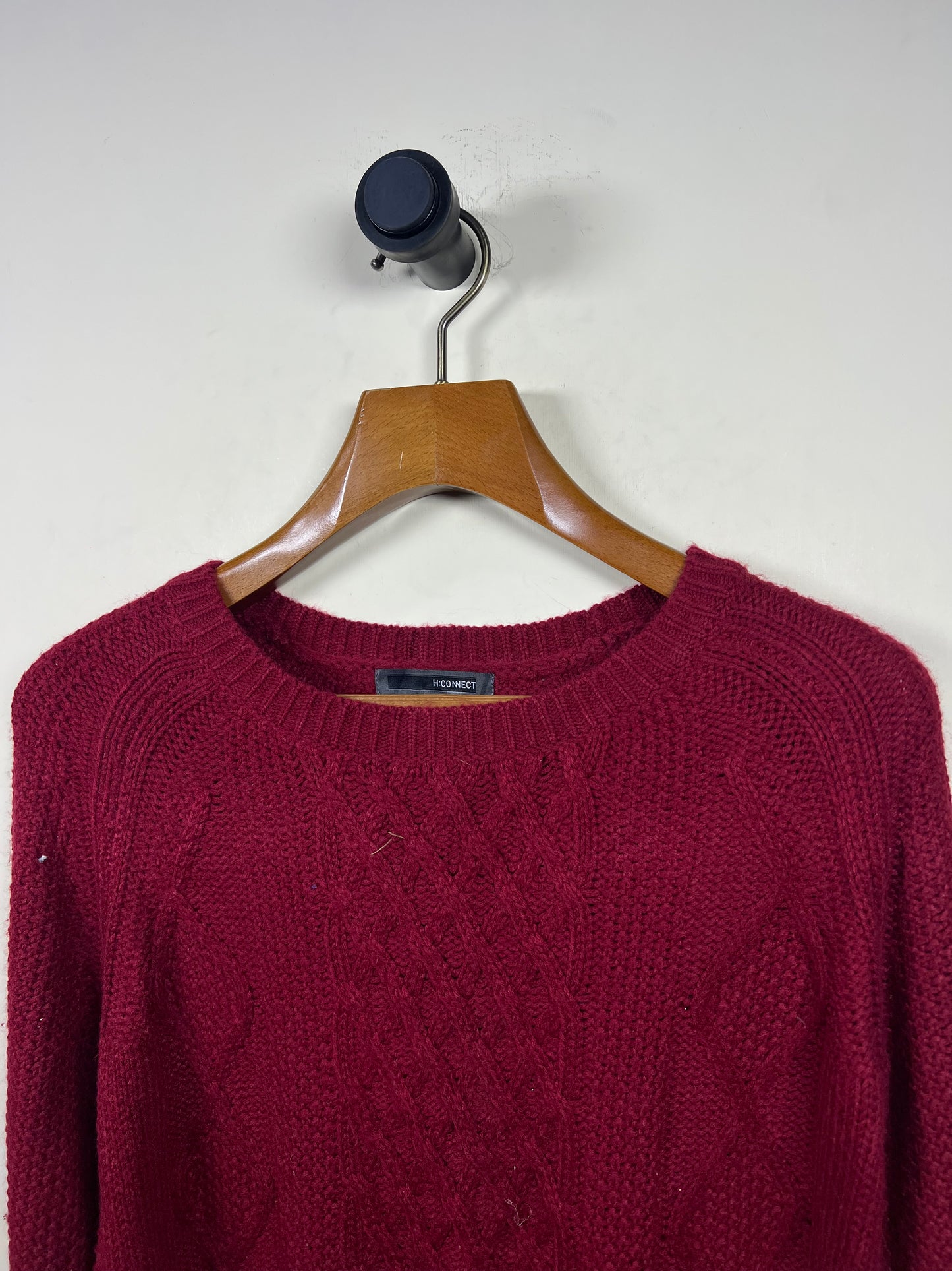 H Connect Cable Knitted Sweater (Women) (Medium-Large)